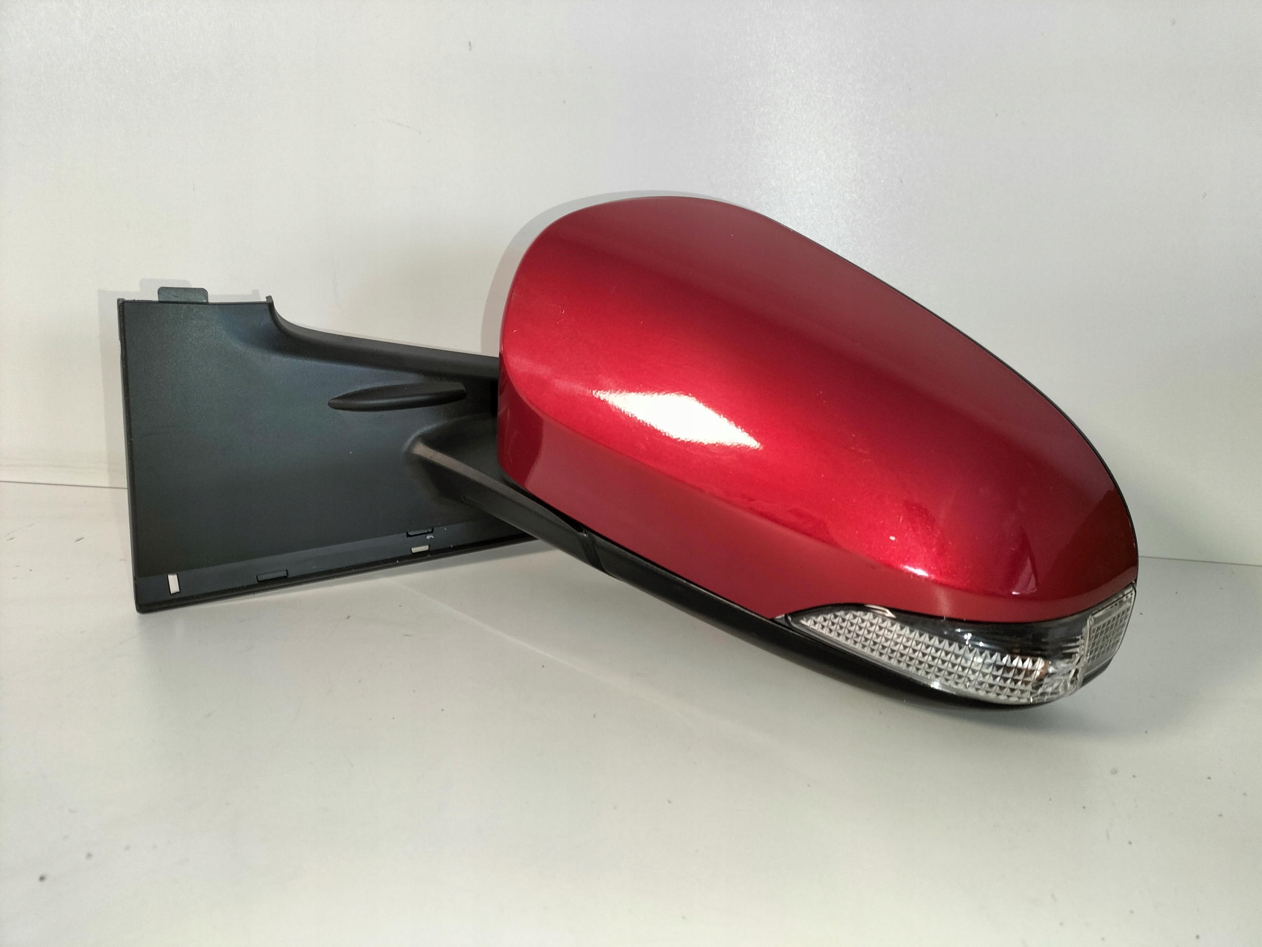mirror left electrics TOYOTA YARIS 3 III LIFT 14-20