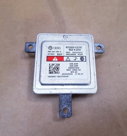 Moduł Xenon przetwornica 8k0941597E VW AUDI
