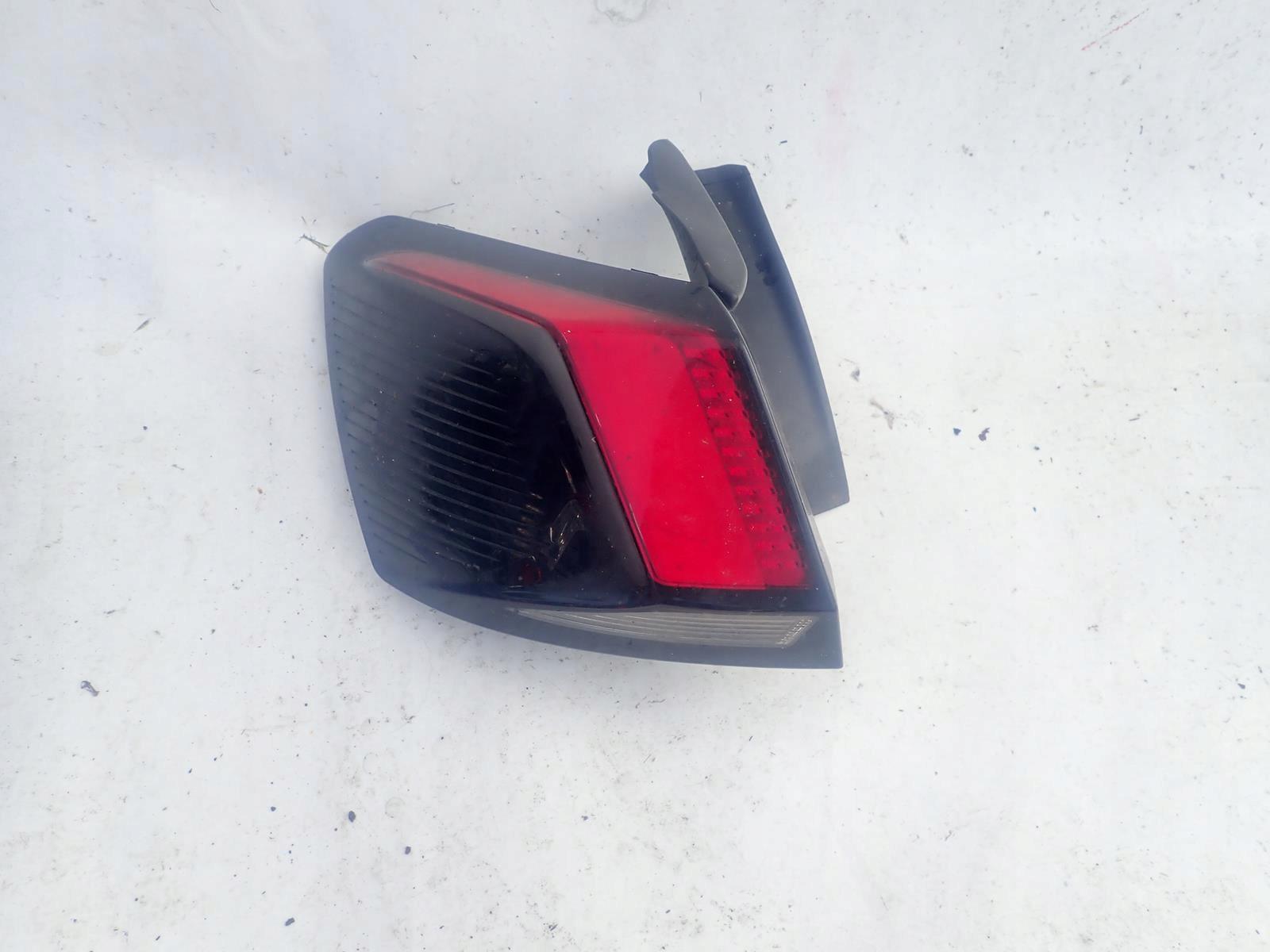 PEUGEOT 3008 II 2 16-20 light rear part rear left