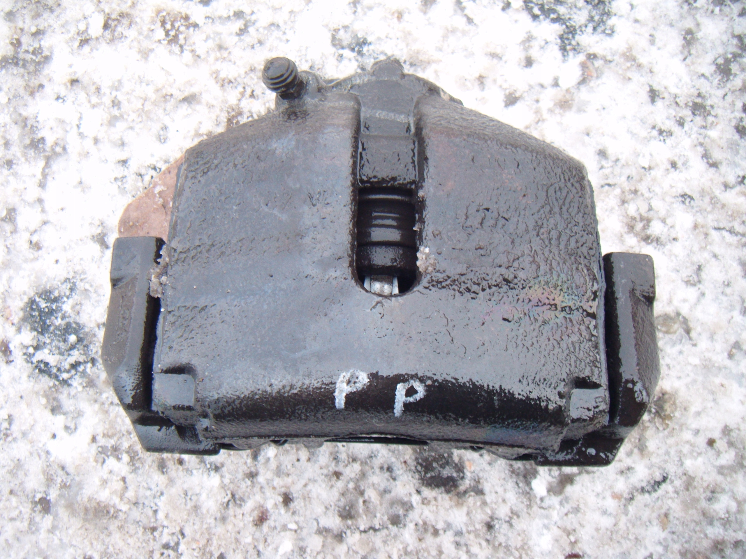 VW TOURAN I 2.0 TDI LIFT 2006-2010 ZACISK HAMULCOWY PRAWY PRZÓD