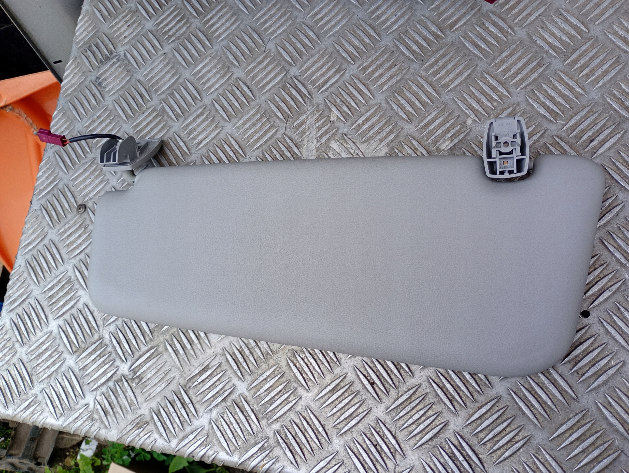 BMW E61 E60 Sonnenblende Blende Abdeckung przeciwsloneczna links oder rechts