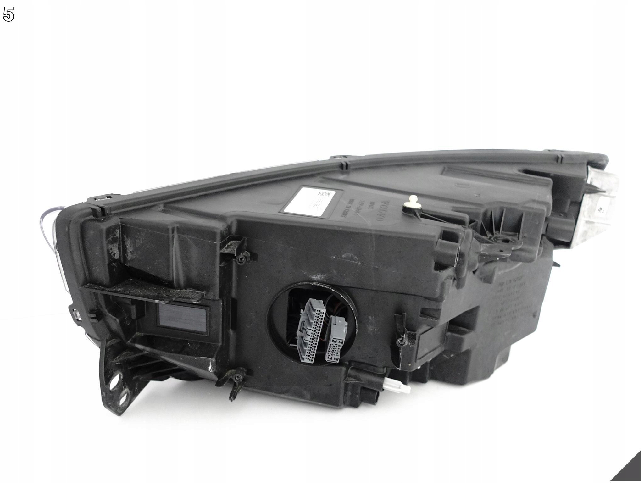 VOLVO XC40 II 17- light FULL LED right front EUROPA HL DTD BTA-RQA 31655982