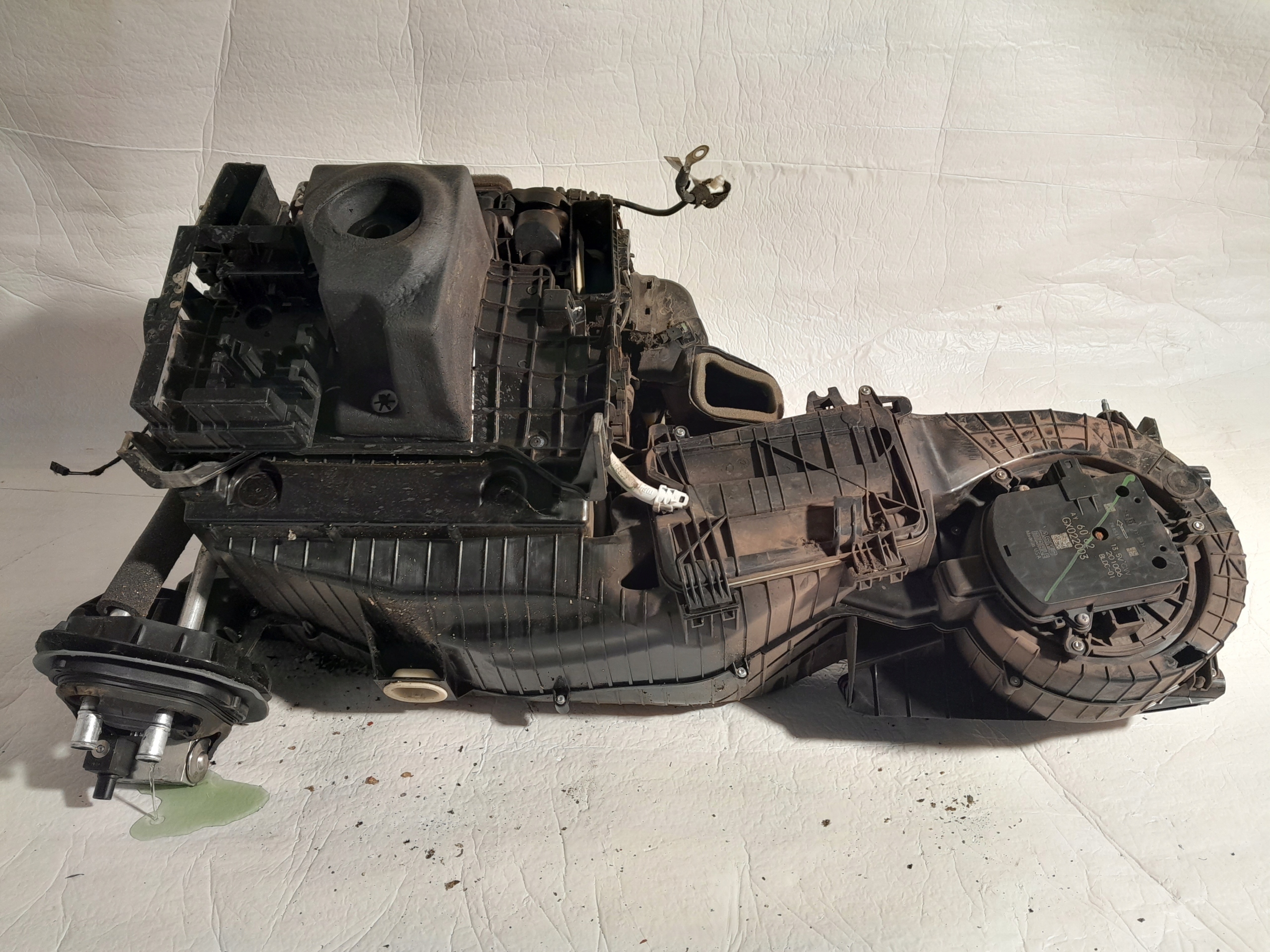 BMW X7 G07 heater front bundle 6806334