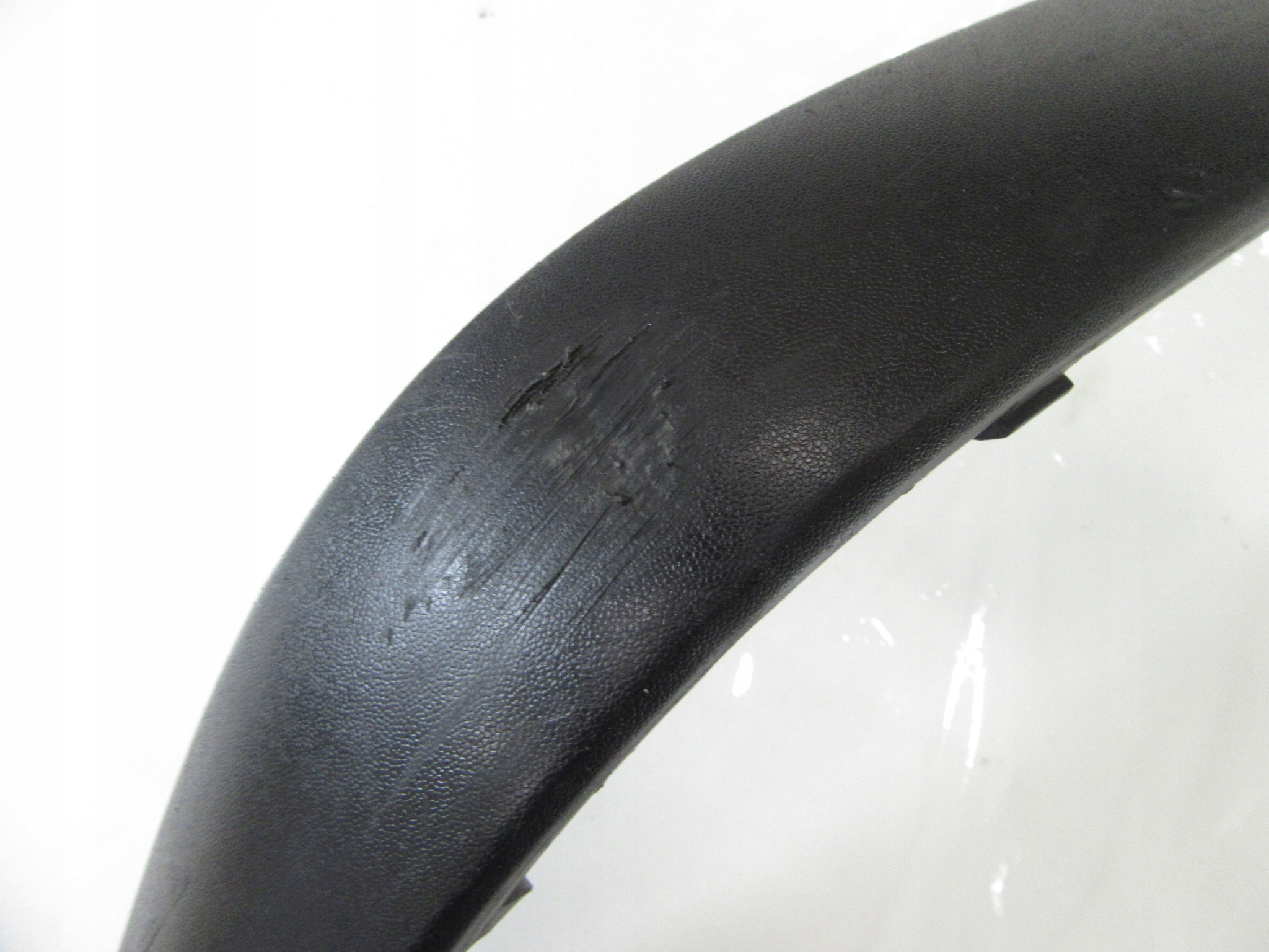 moulding of a bumper right front BMW e36