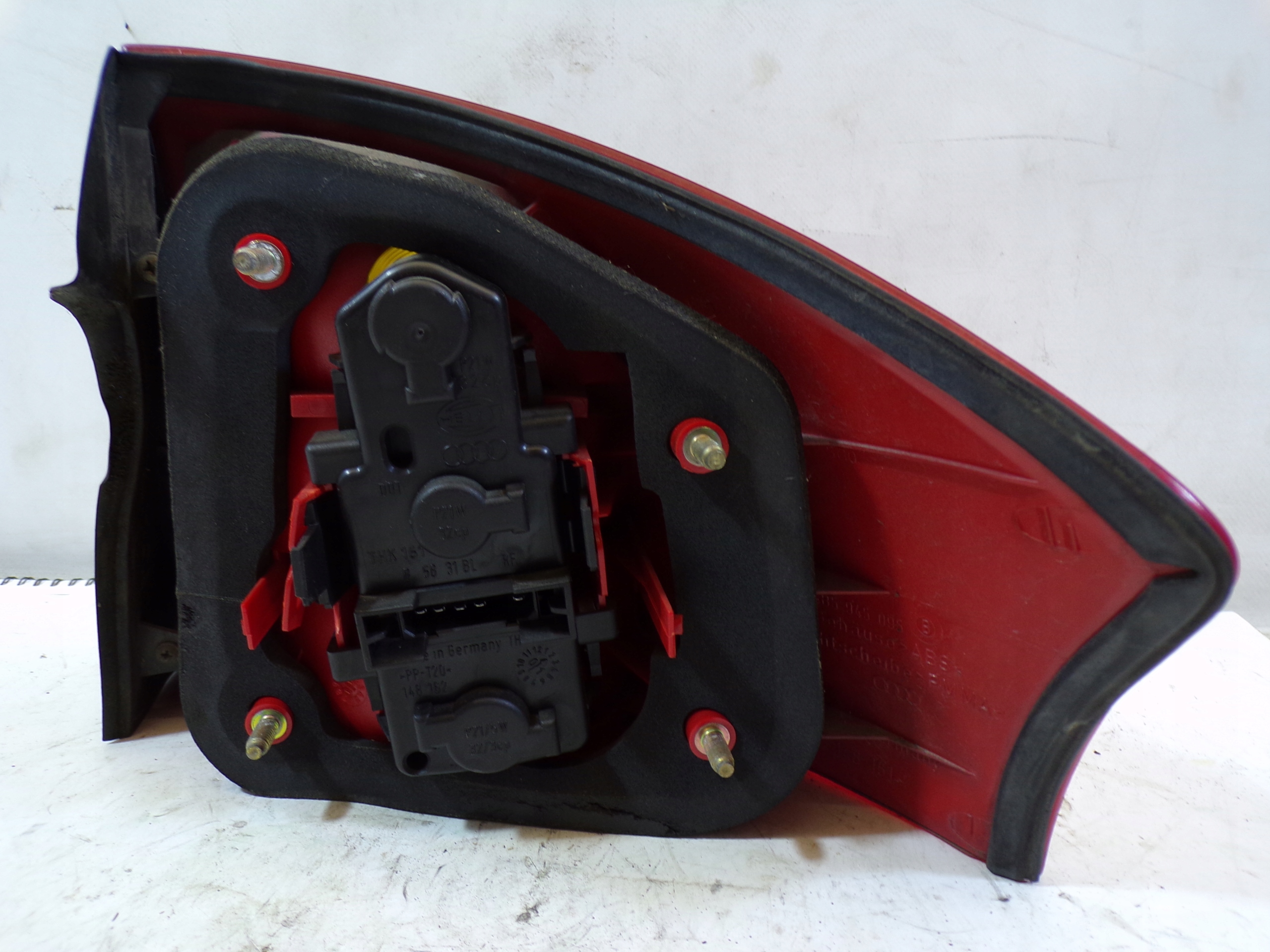 light rear rear part left AUDI A6 C5 LIFT sedan (1)