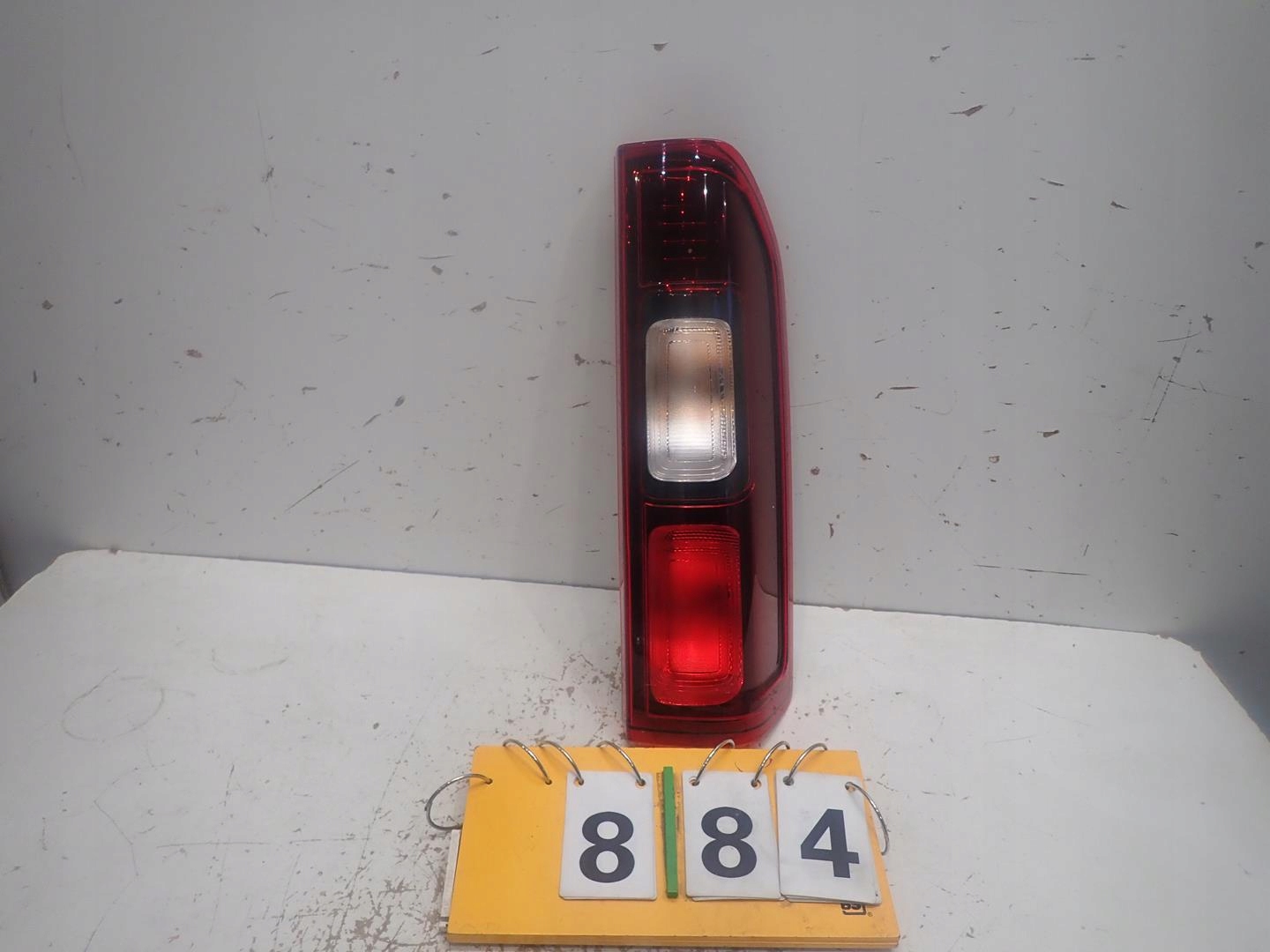 light rear part rear right TRAFIC III VIVARO B 2014