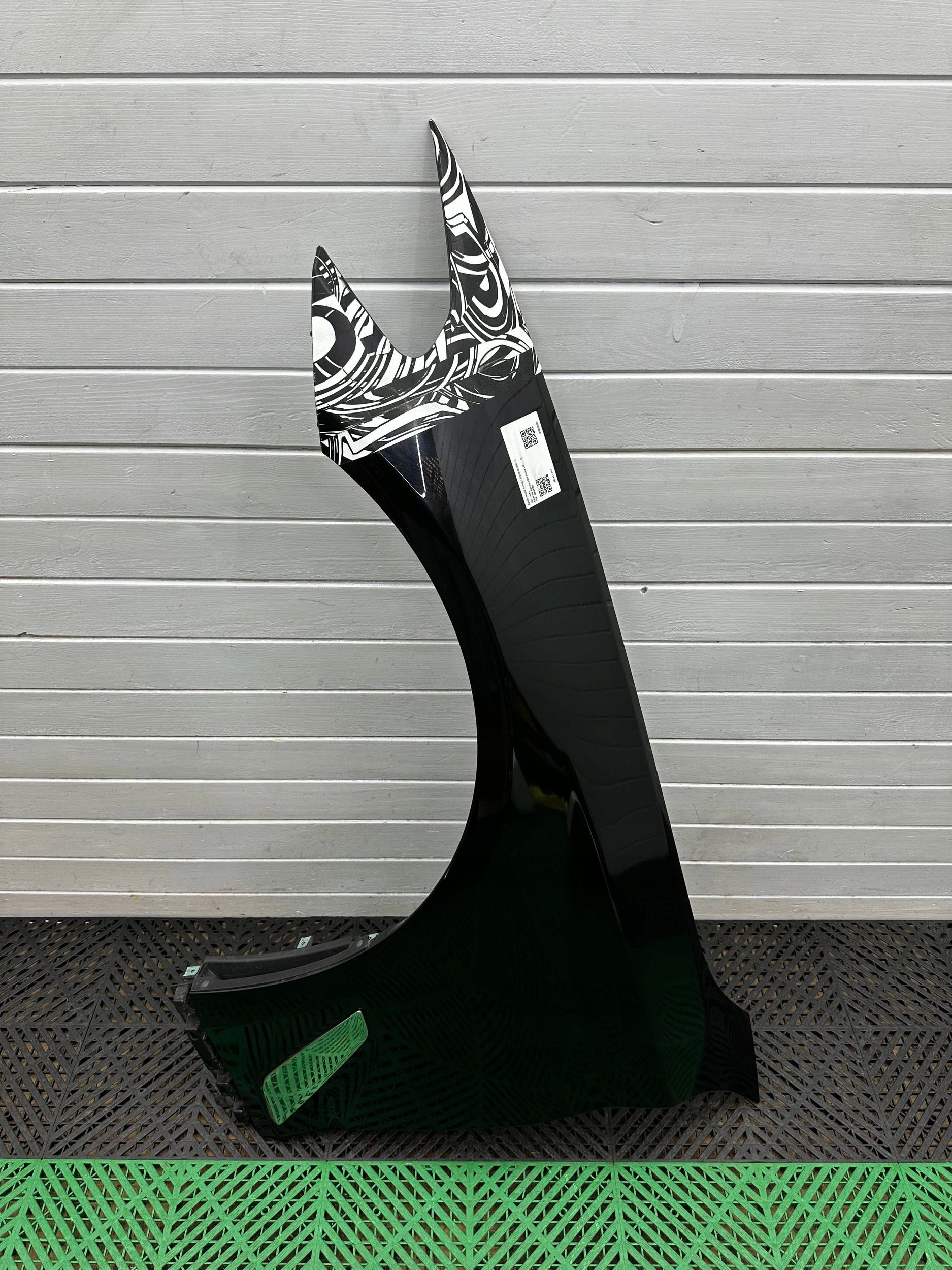 fender front side left BMW 5 G30 G31 colour 475