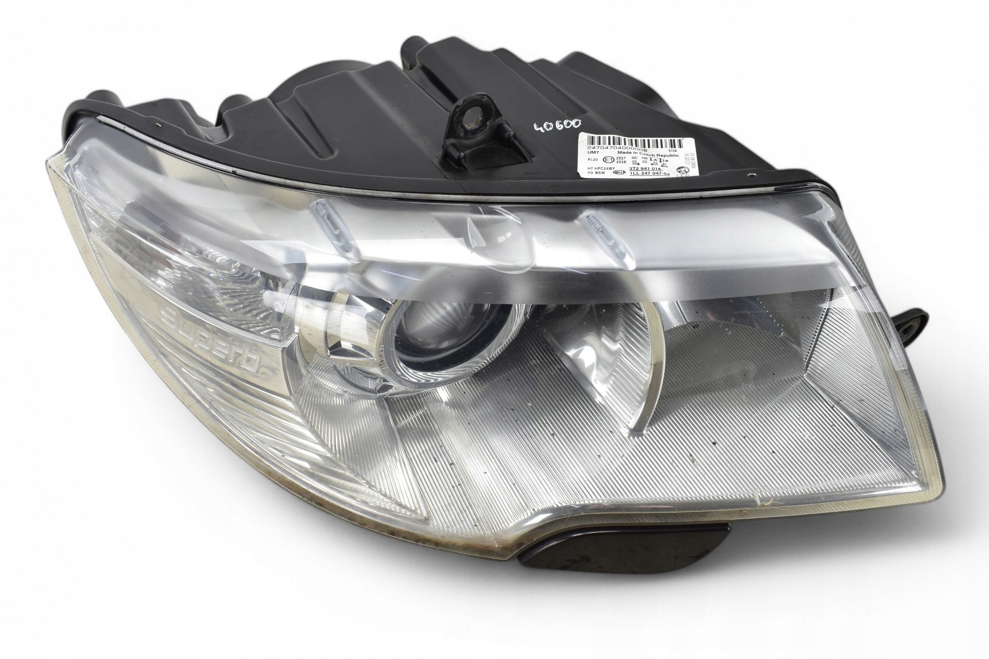 light right front fog light SKODA SUPERB II 2009R EU