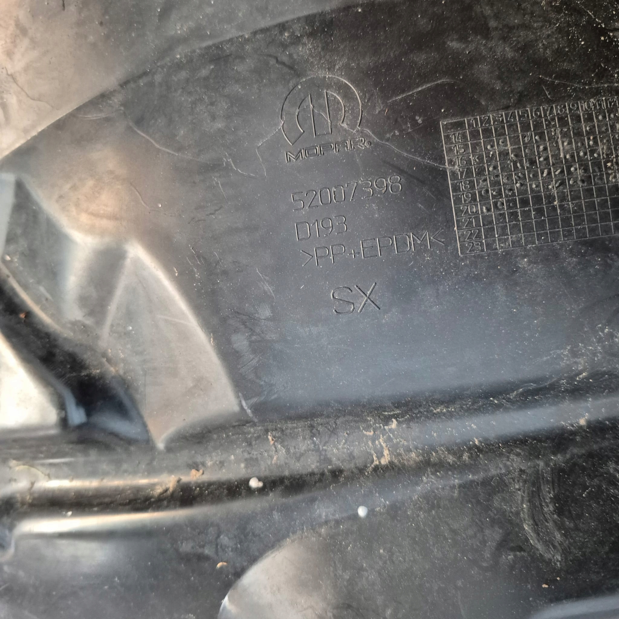 FIAT 500 15-24 LIFT mudguard left front front 52007398