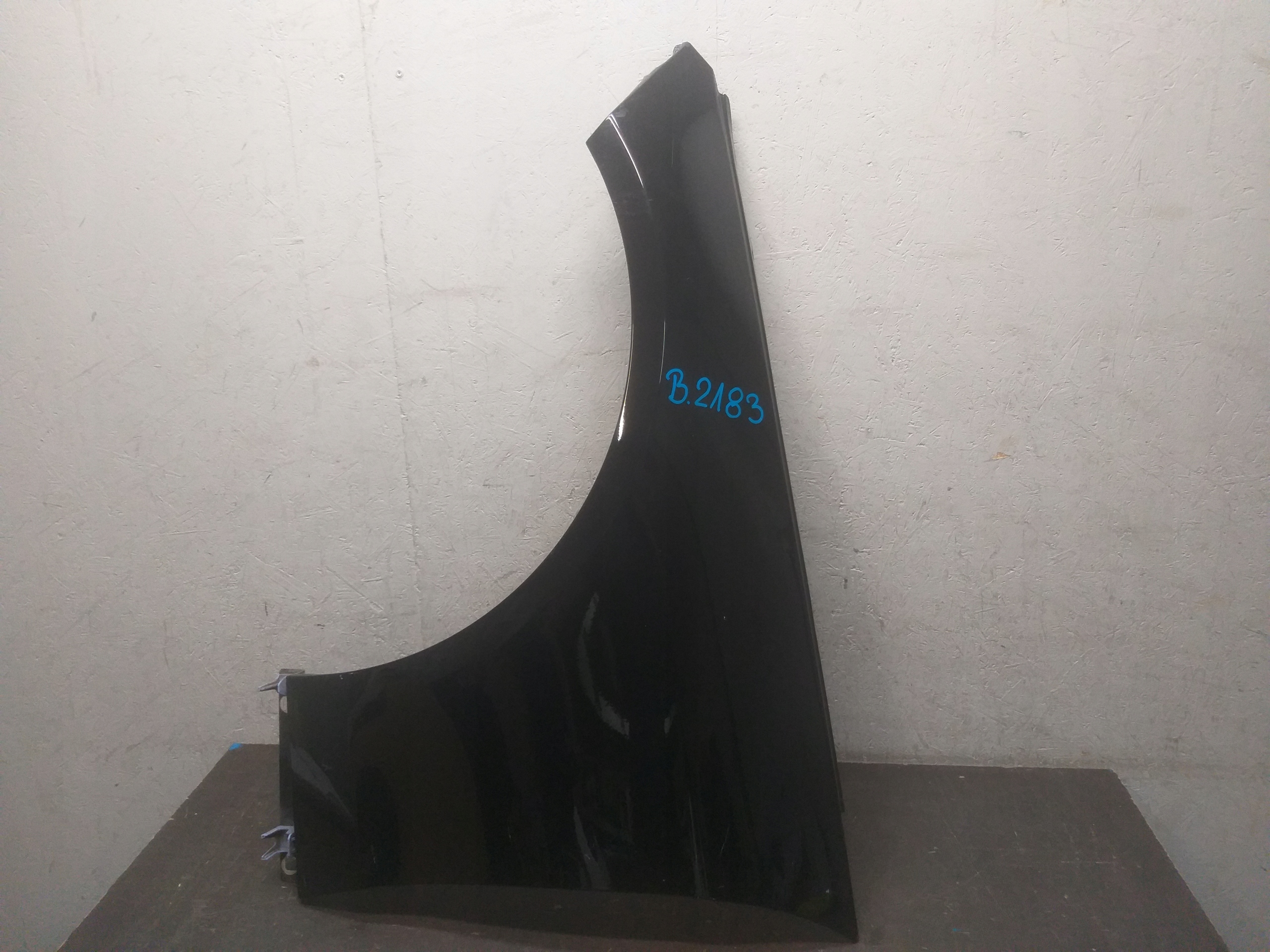 fender front left MERCEDES E KLASA W212