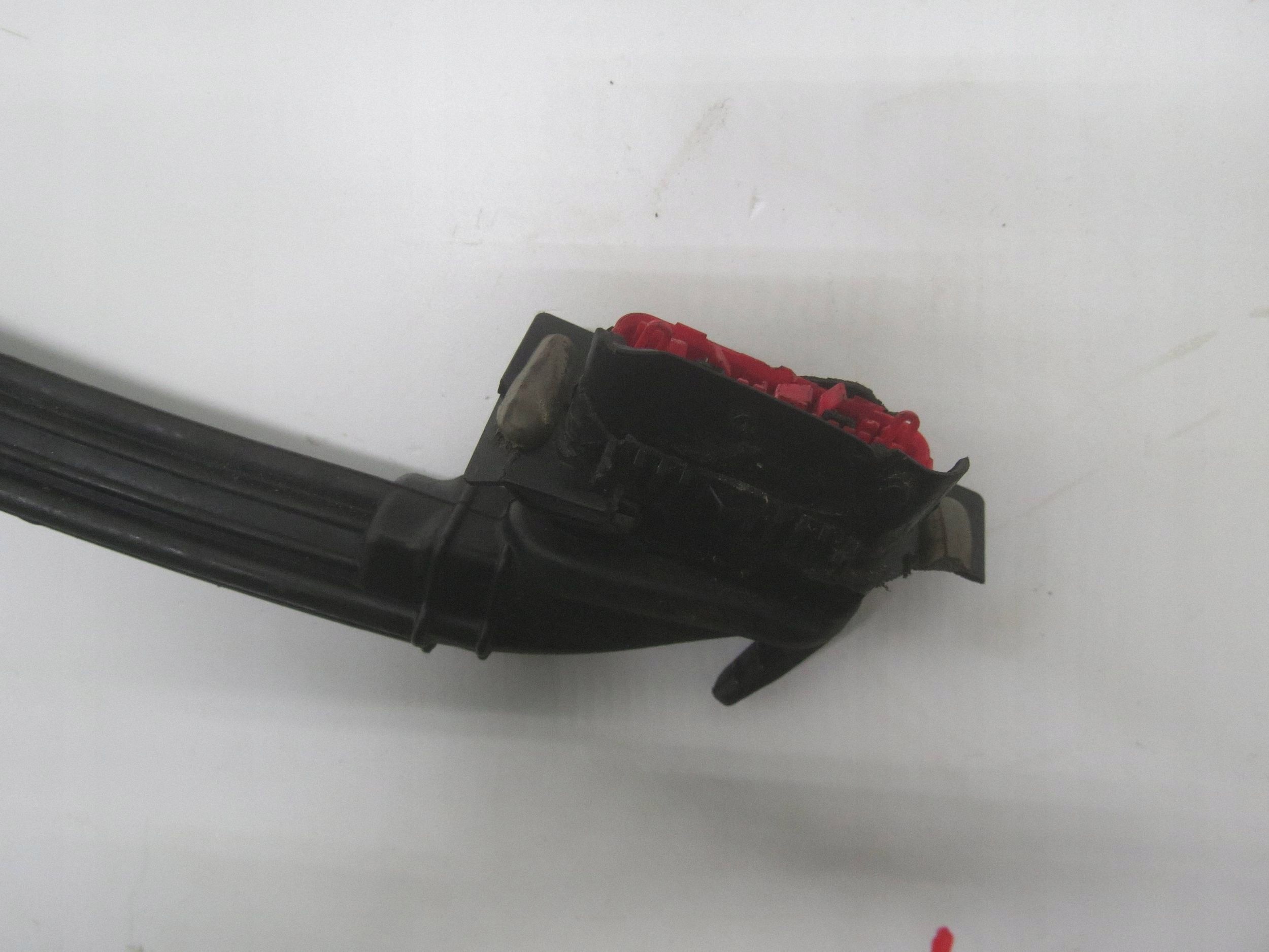 bundle wiring door left front VOLVO V60 31483334