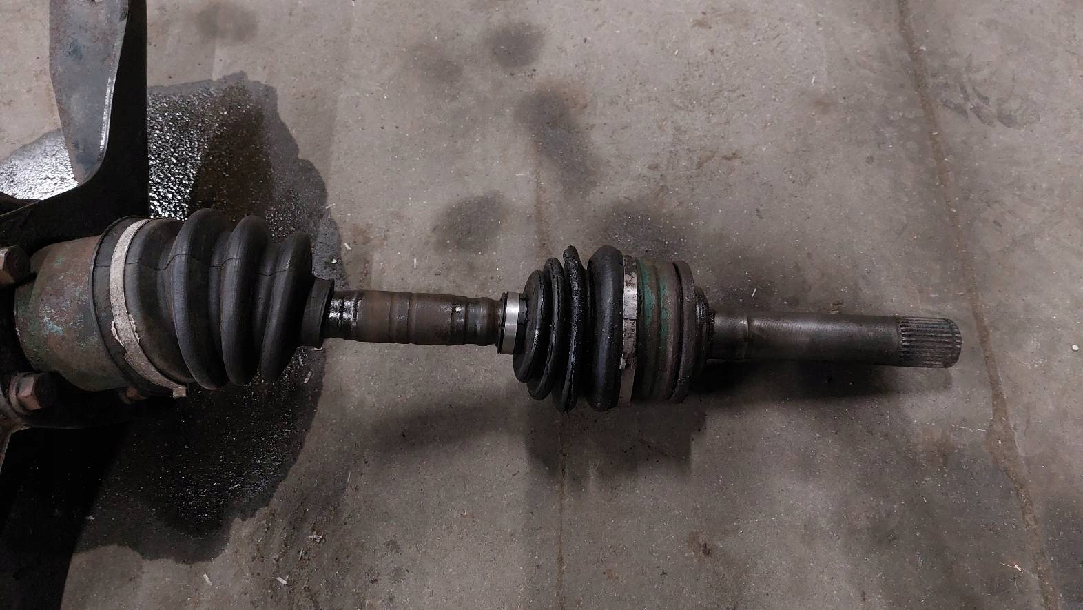 semi-axis right front MITSUBISHI PAJERO 2.5 TD