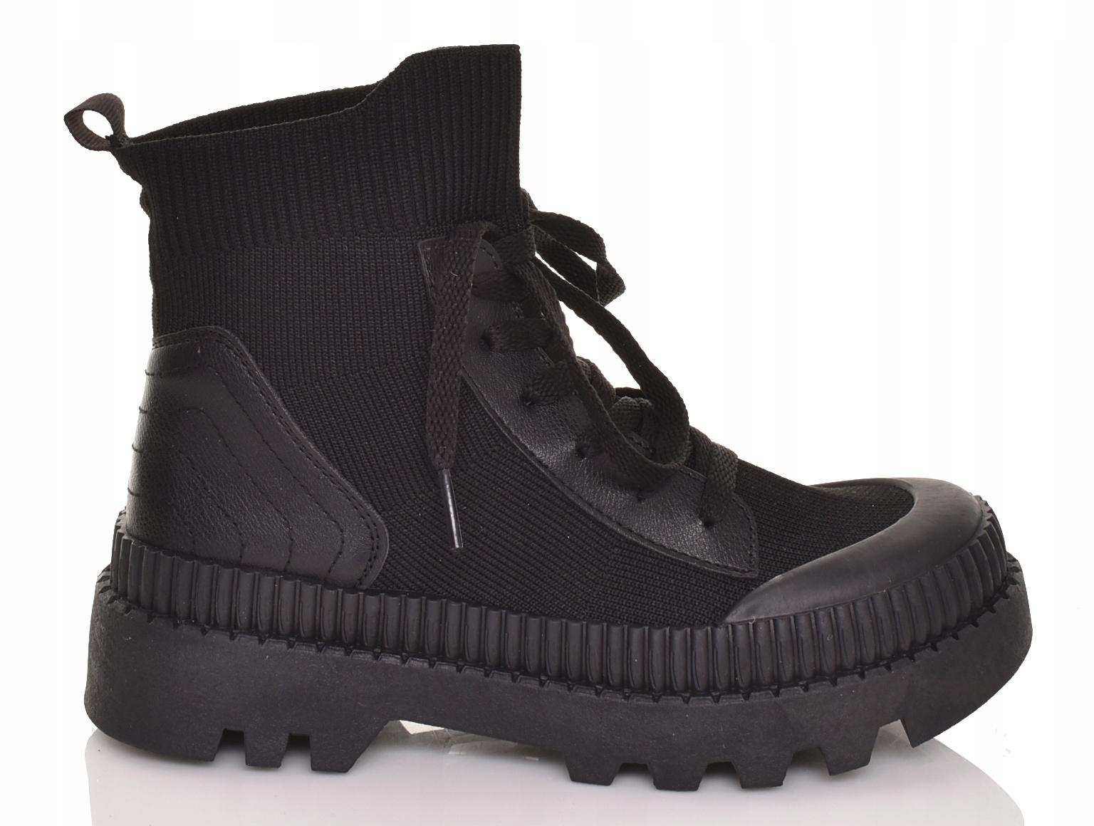 

Botki Damskie Wsuwane Workery Elastyczne Czarne