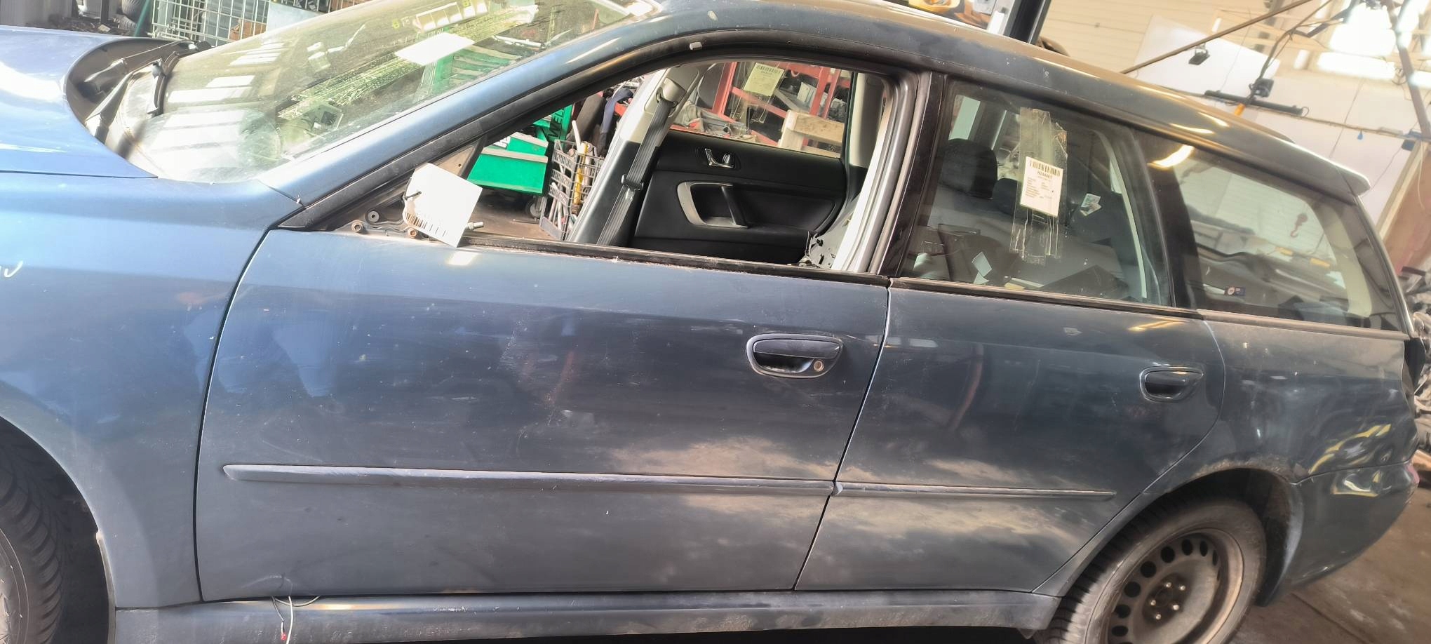 door left front SUBARU LEGACY IV
