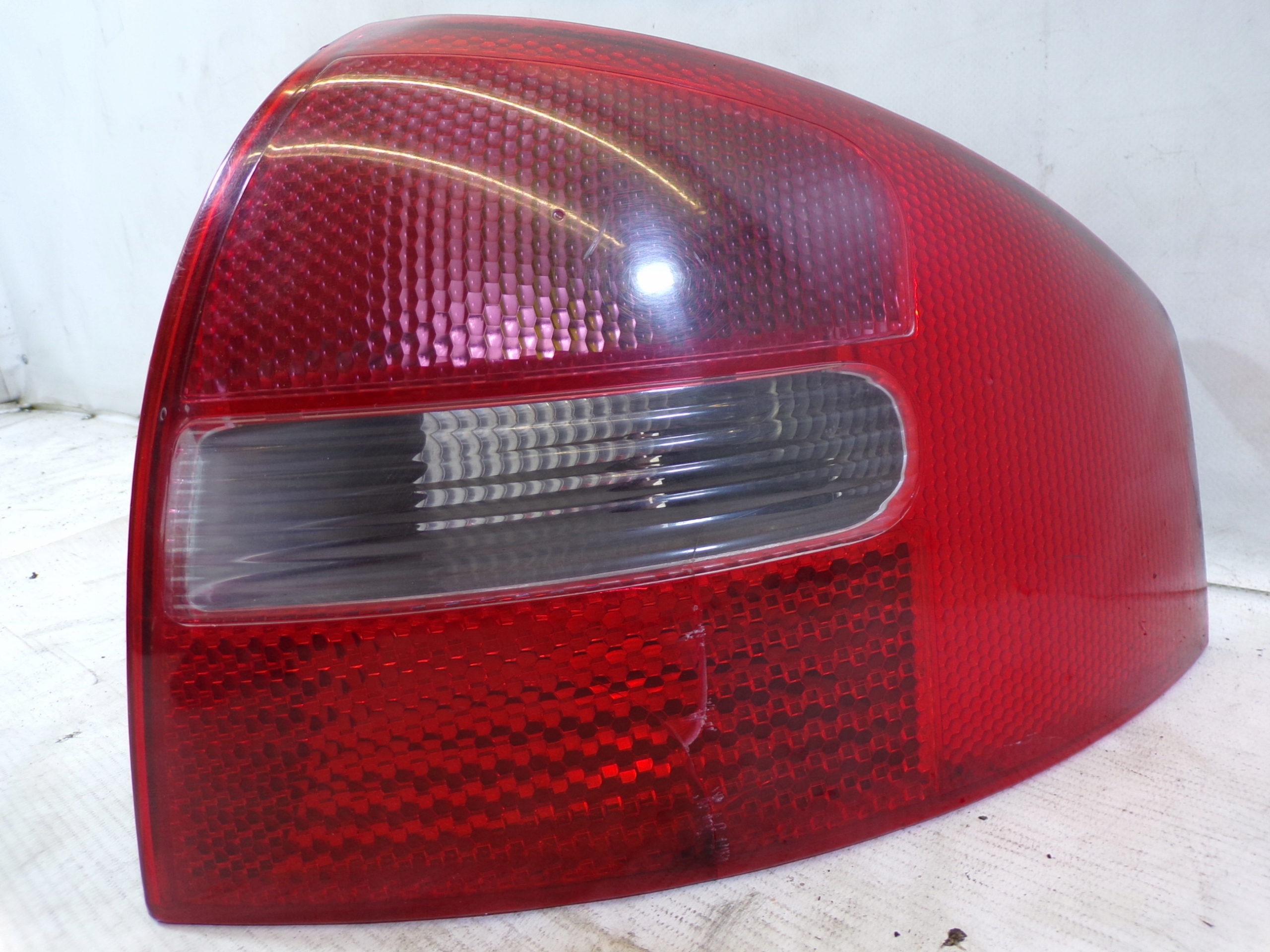 light rear rear part right AUDI A6 C5 LIFT sedan (1) (K)