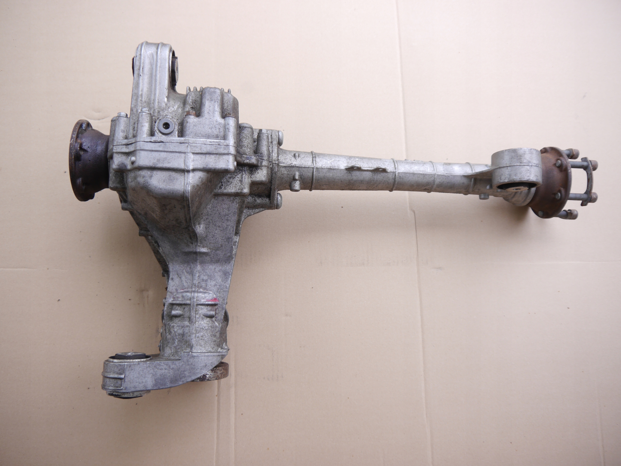 AUDI Q7 4l передній міст KGB 0AA409508T 4.2 TDI