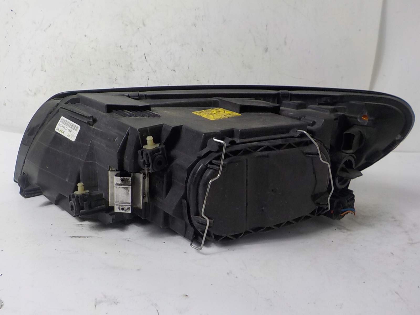 VOLVO C30 light right front front UK 30657175