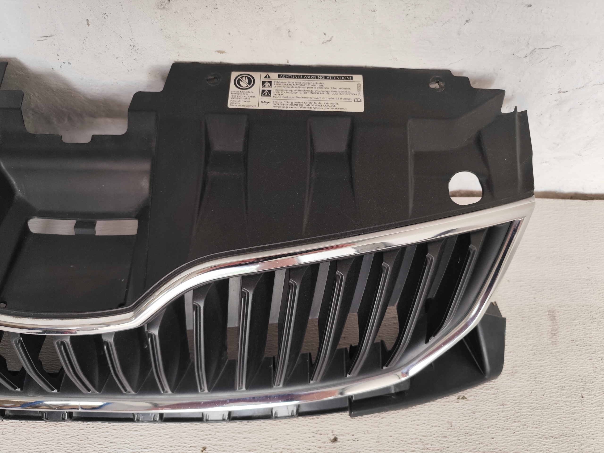 SKODA FABIA III 2015 Grill Grill CHROM