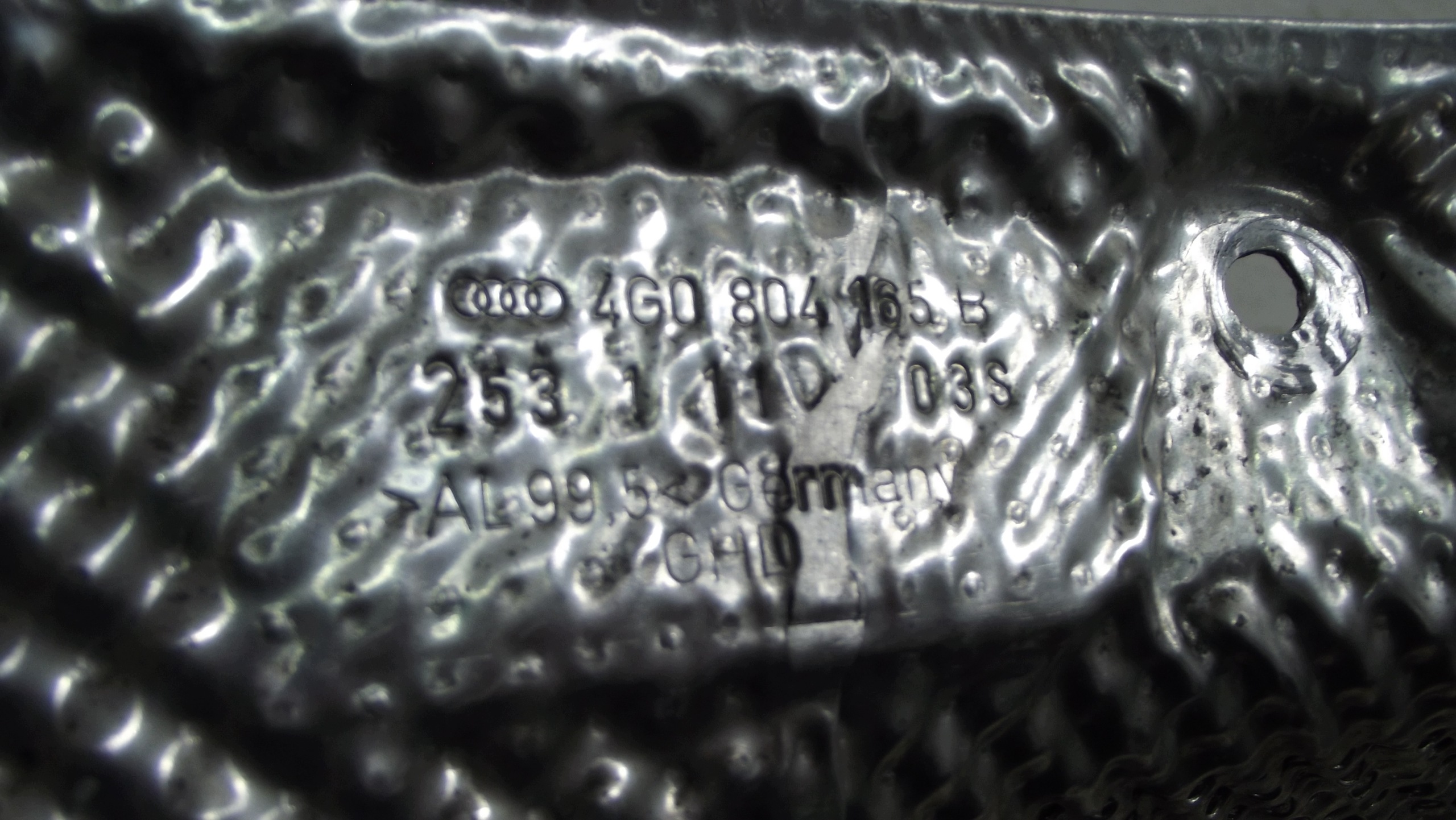 Audi A6 C7 Blende Abdeckung termiczna wärmblech 4G0807081