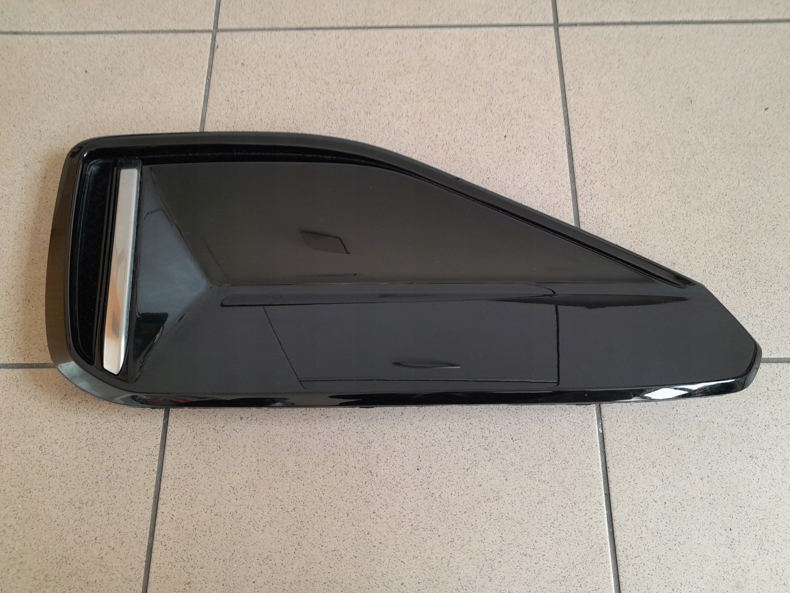 86593CV300 86595CV300 - KIA EV6 22R НАКЛАДКА КРИШКА БАМПЕРА ПЕРЕДНЯ ХРОМ