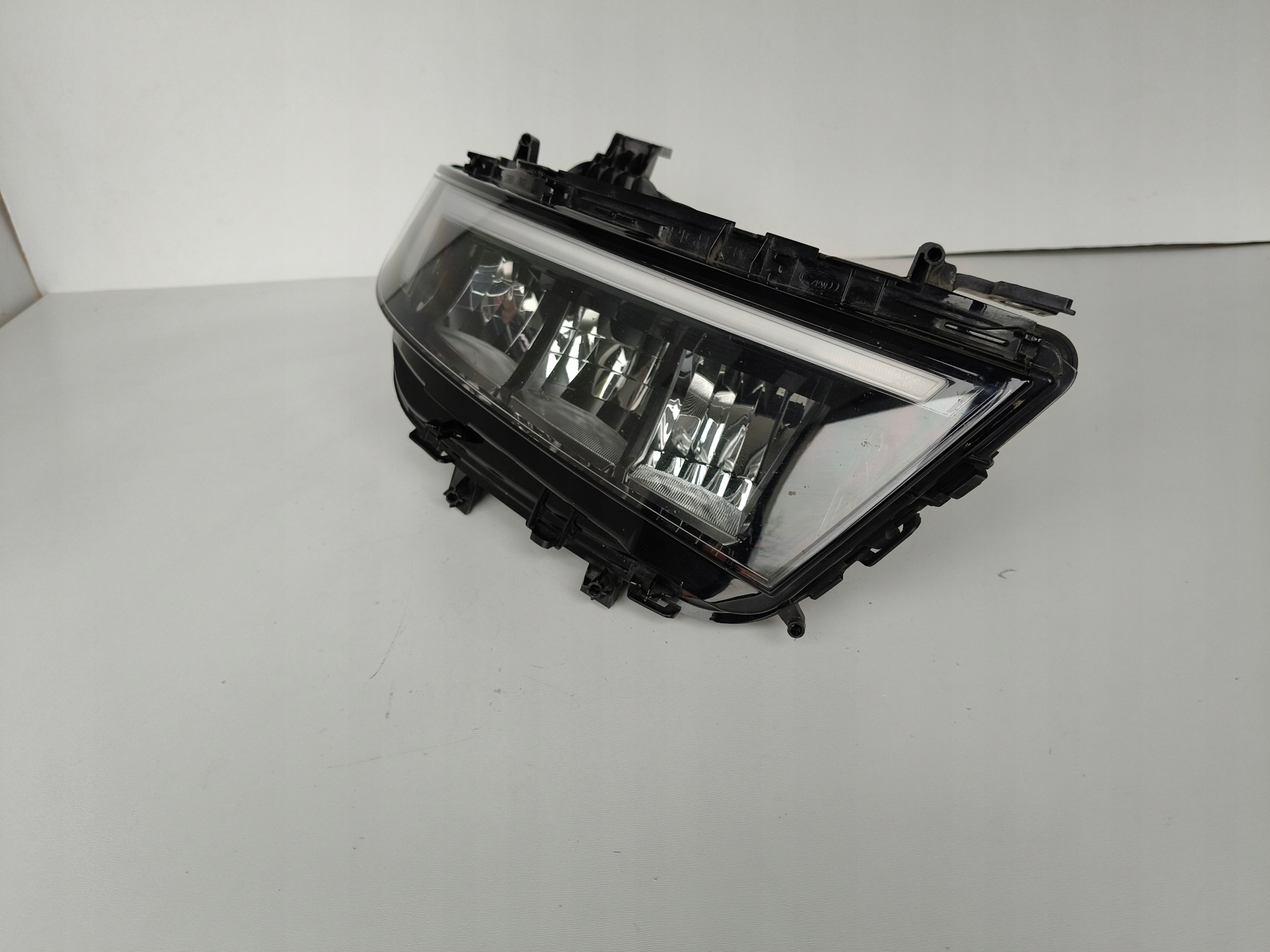 light right REFLEKTOR OPEL ASTRA L VI 22- FULL LED