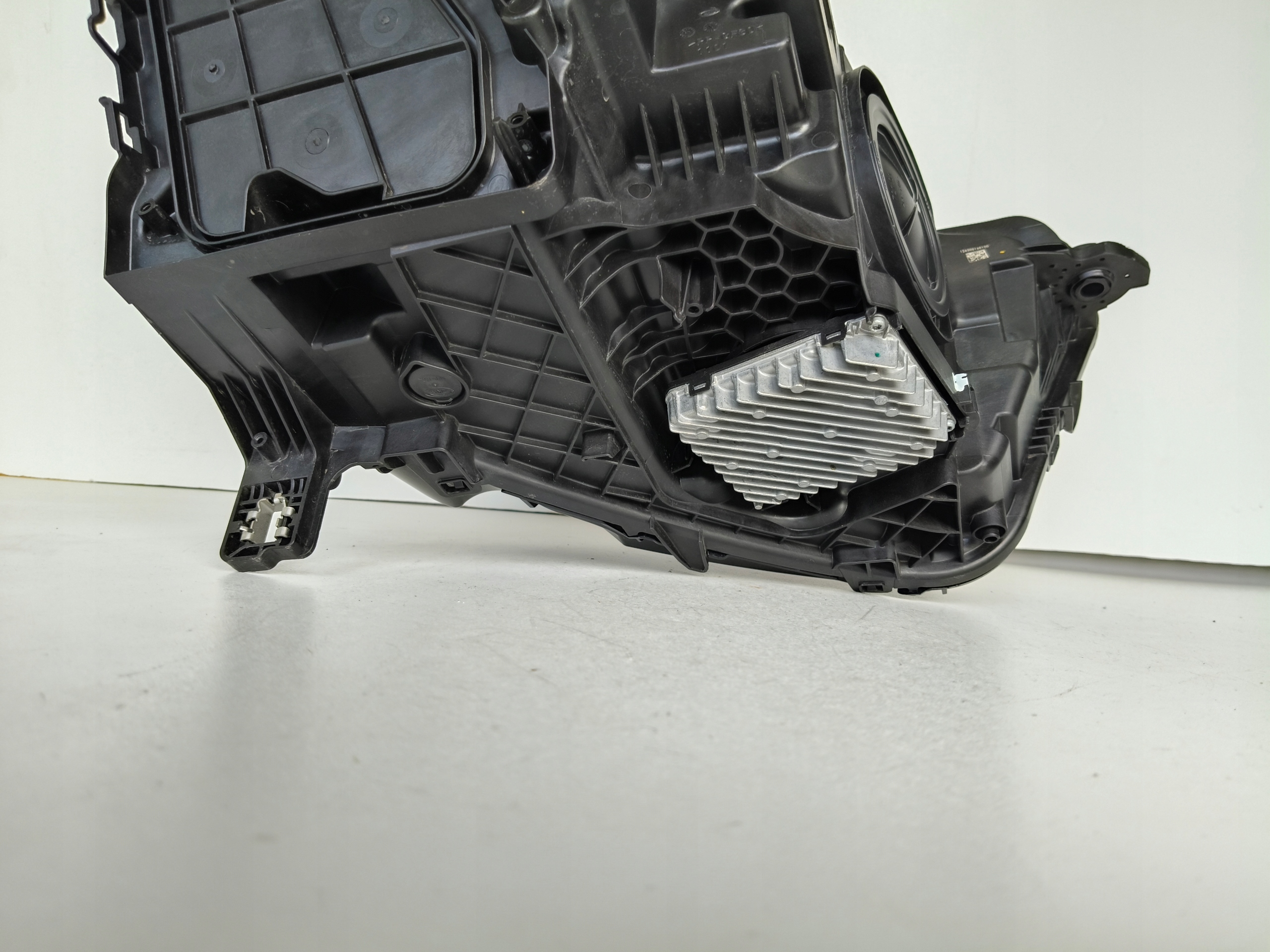 light left REFLEKTOR AUDI Q3 II 83A 18- FULL LED