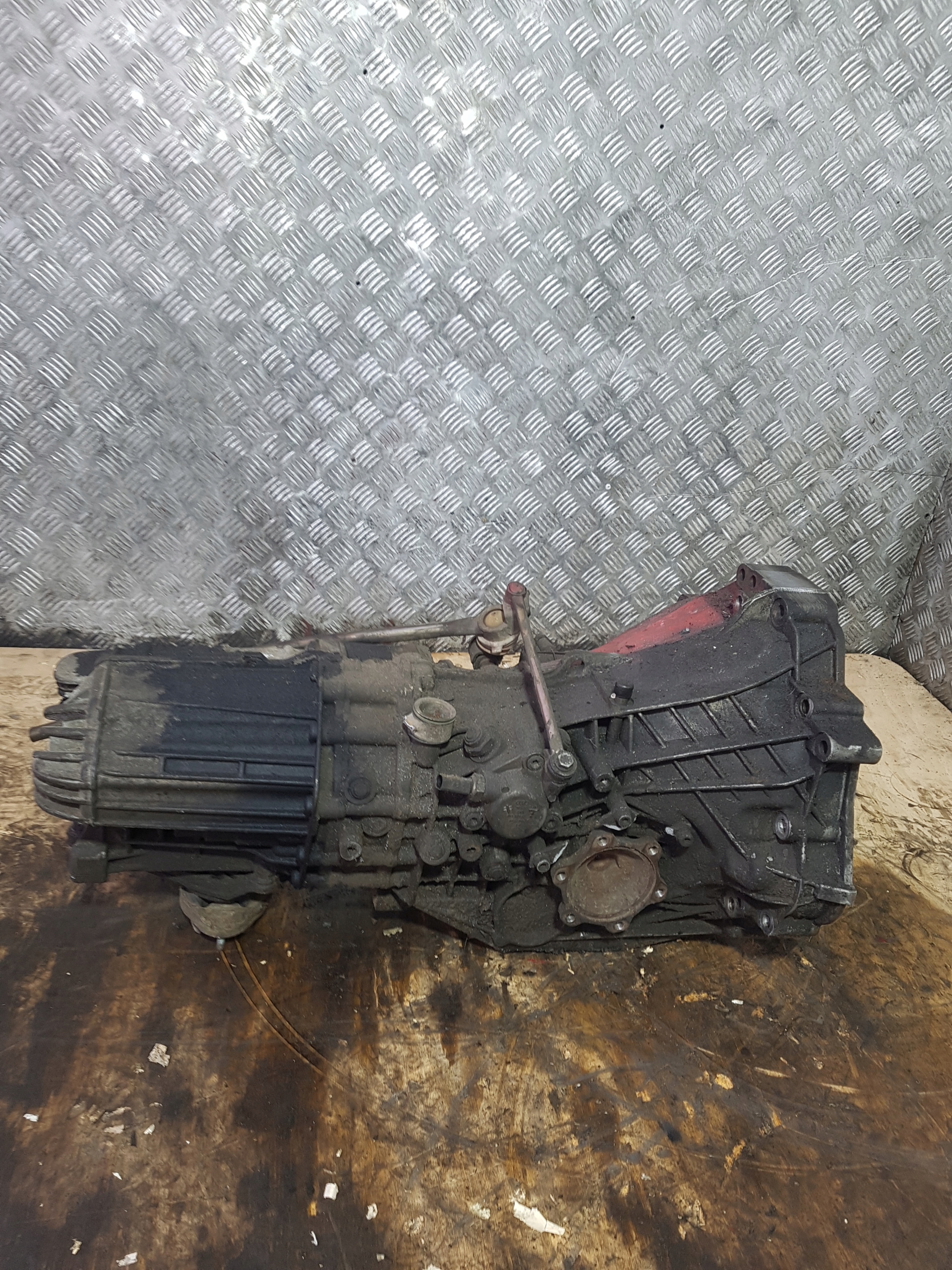Getriebe MANUALNA AUDI A6-C5 HCF 1.9 TDI