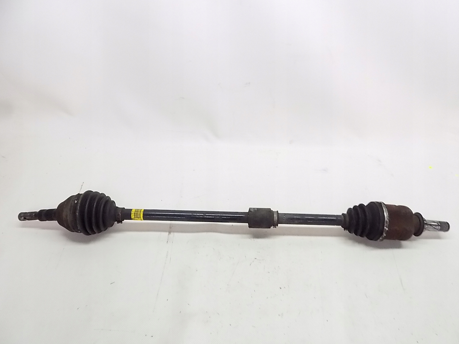 ПОЛУОСЬ ПРАВА ПЕРЕД OPEL MERIVA B 10-17 1.3 CDTi ZK