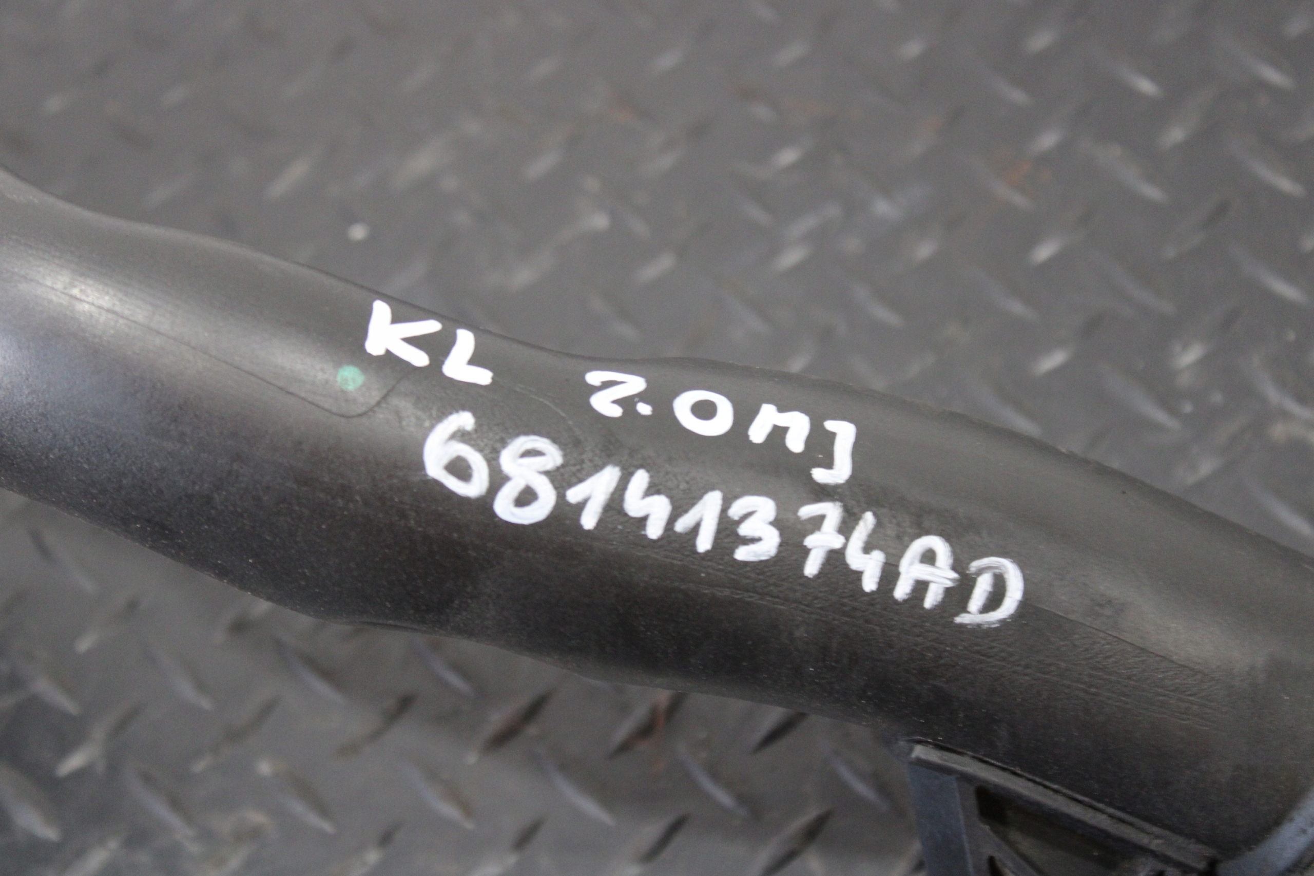 cijev prijenos interkulera JEEP CHEROKEE KL 68141374AD