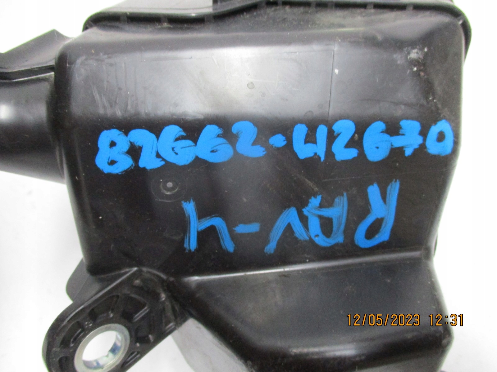 MODULE FUSIBLES TOYOTA RAV 4 V 82662-42670