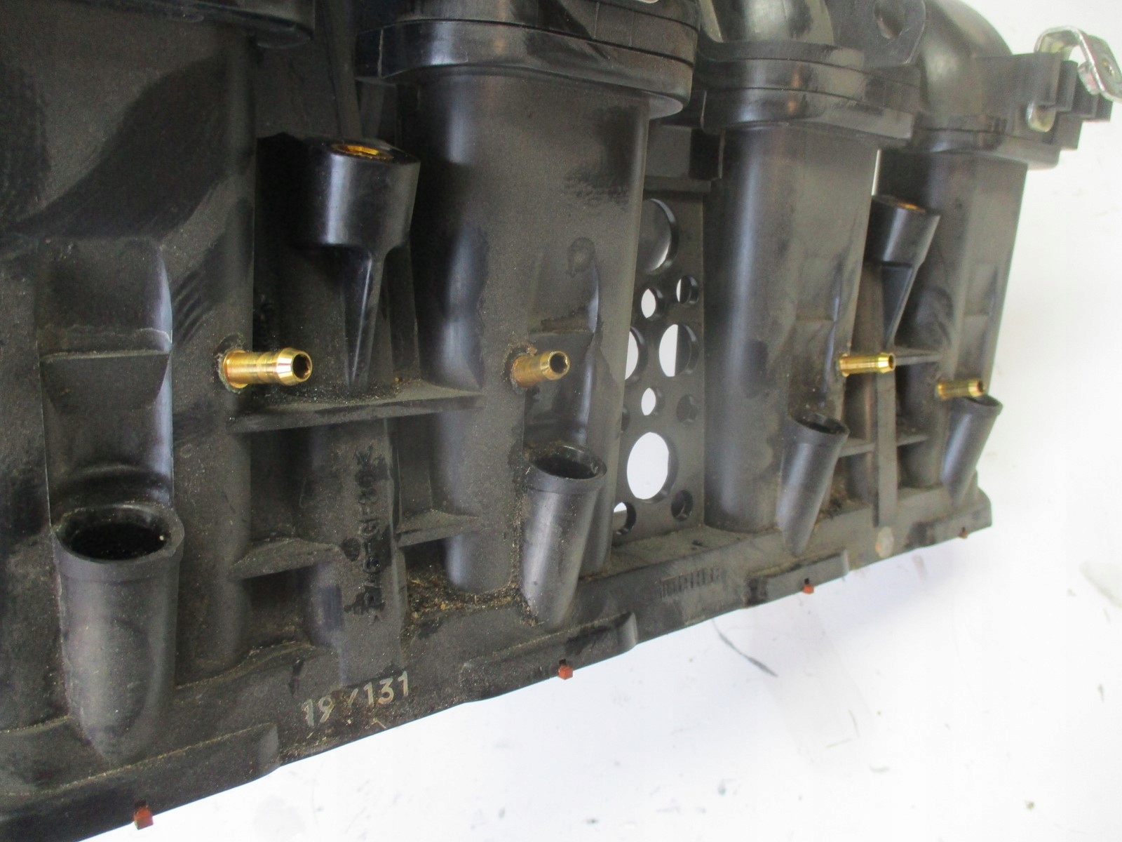 intake manifold MITSUBISHI ASX 2,0i LPG