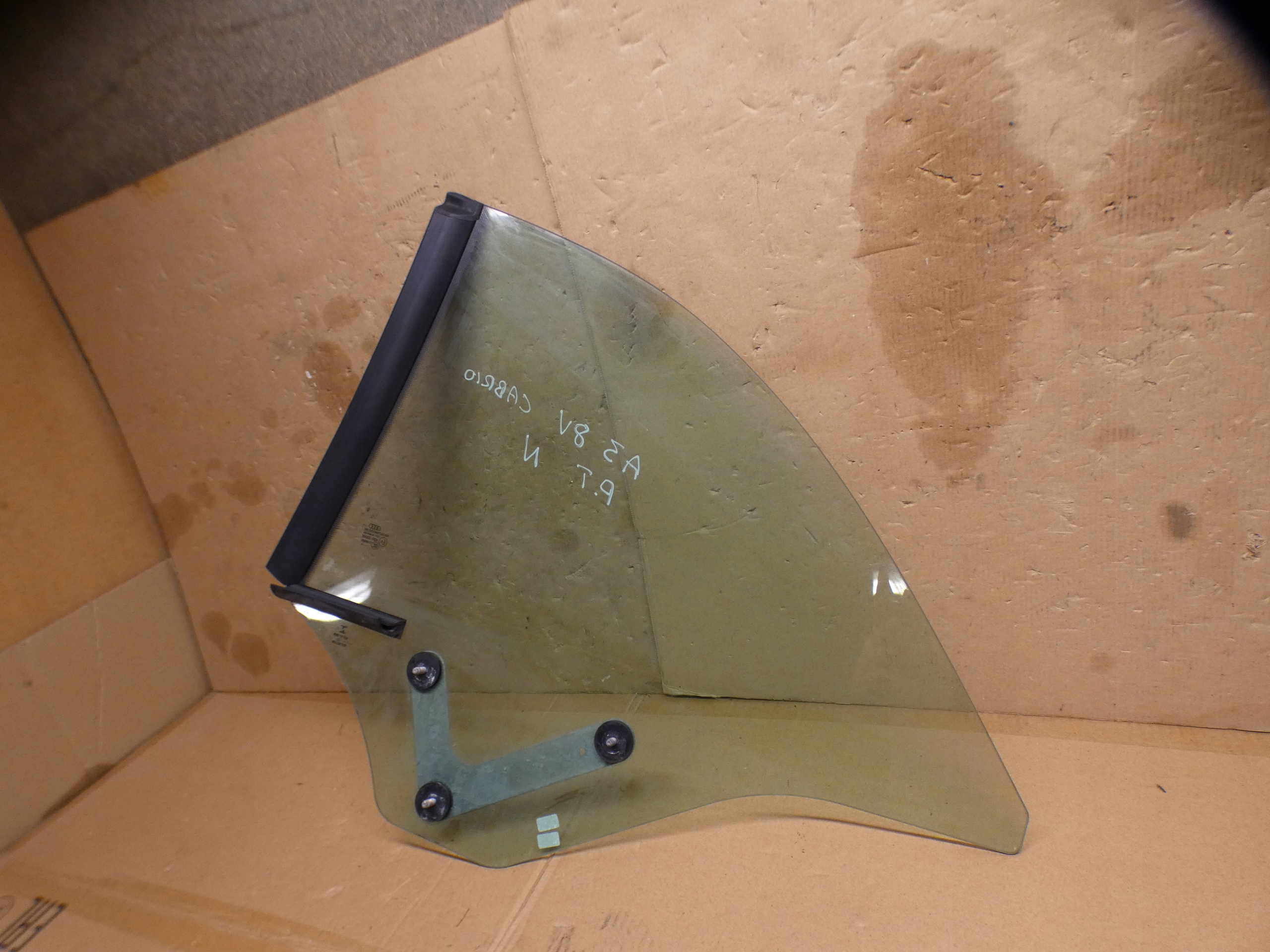 window left right rear AUDI A3 8V CABRIO 2015r