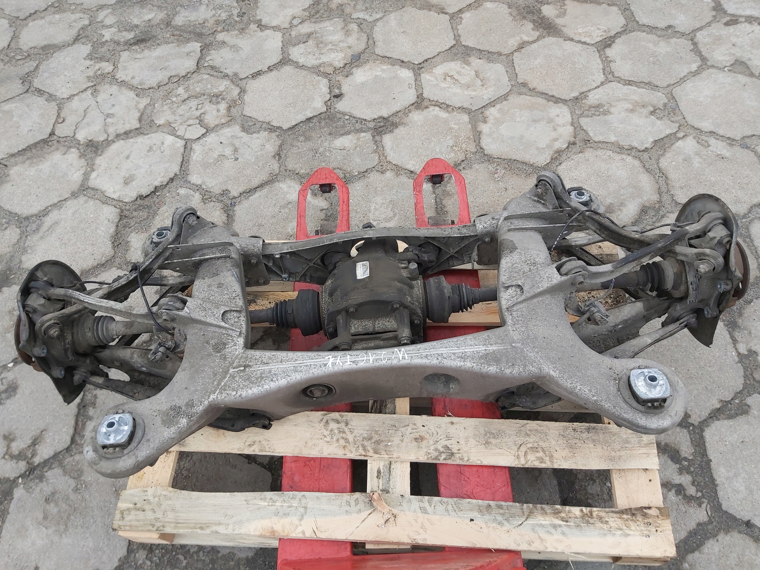 Achsträger heck KOMPLET MERCEDES CL W216