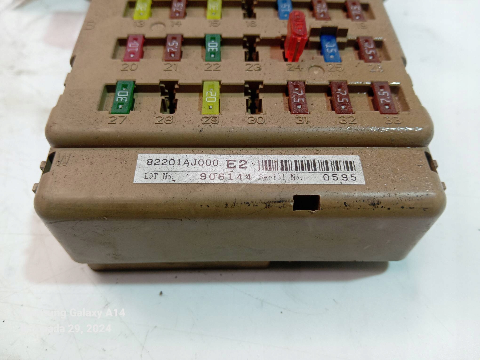 Module fusibles 82201AJ000 SUBARU OUTBACK IV