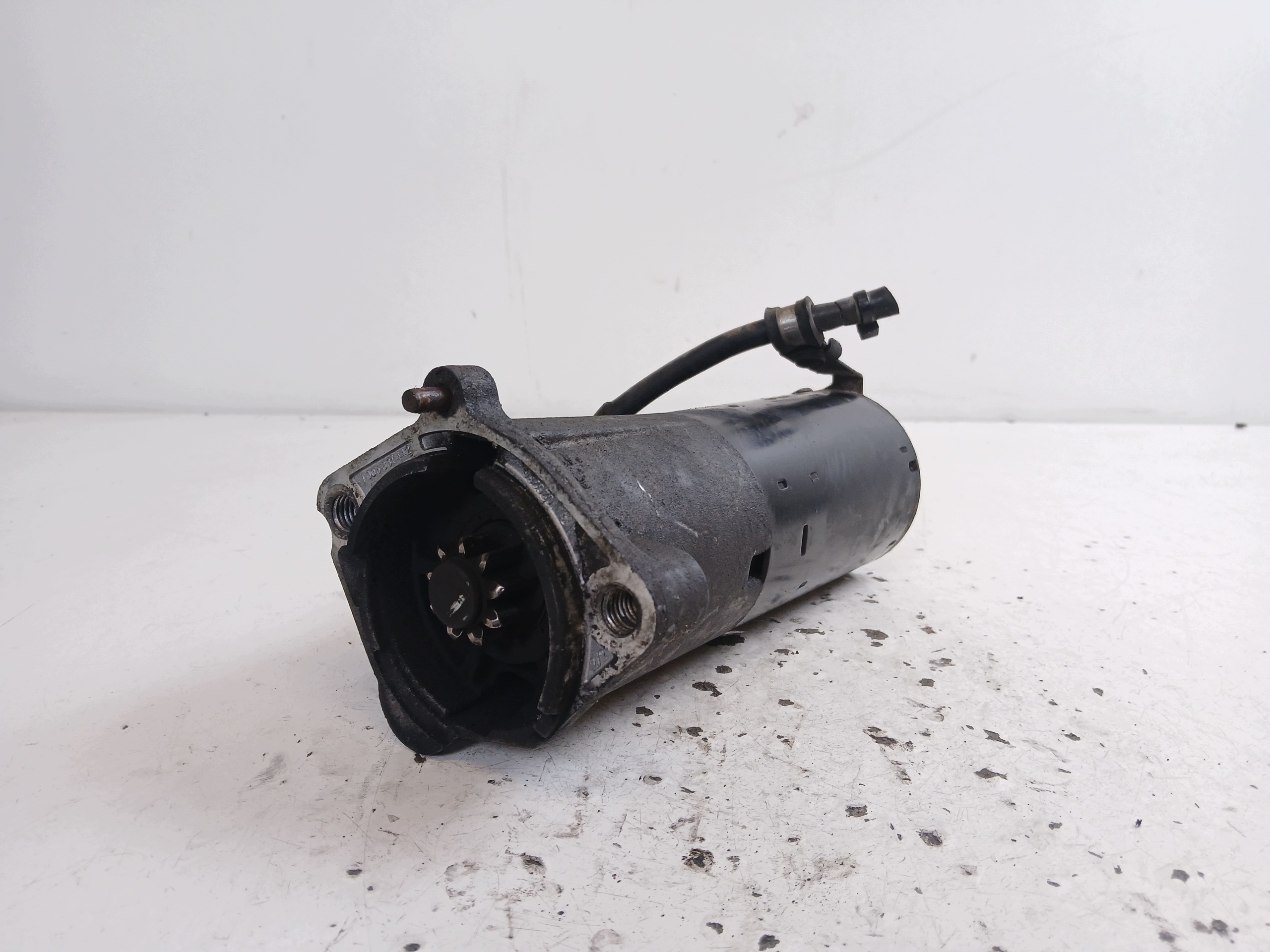 AUDI A6 C6 2.0 TDI starter 0001125053