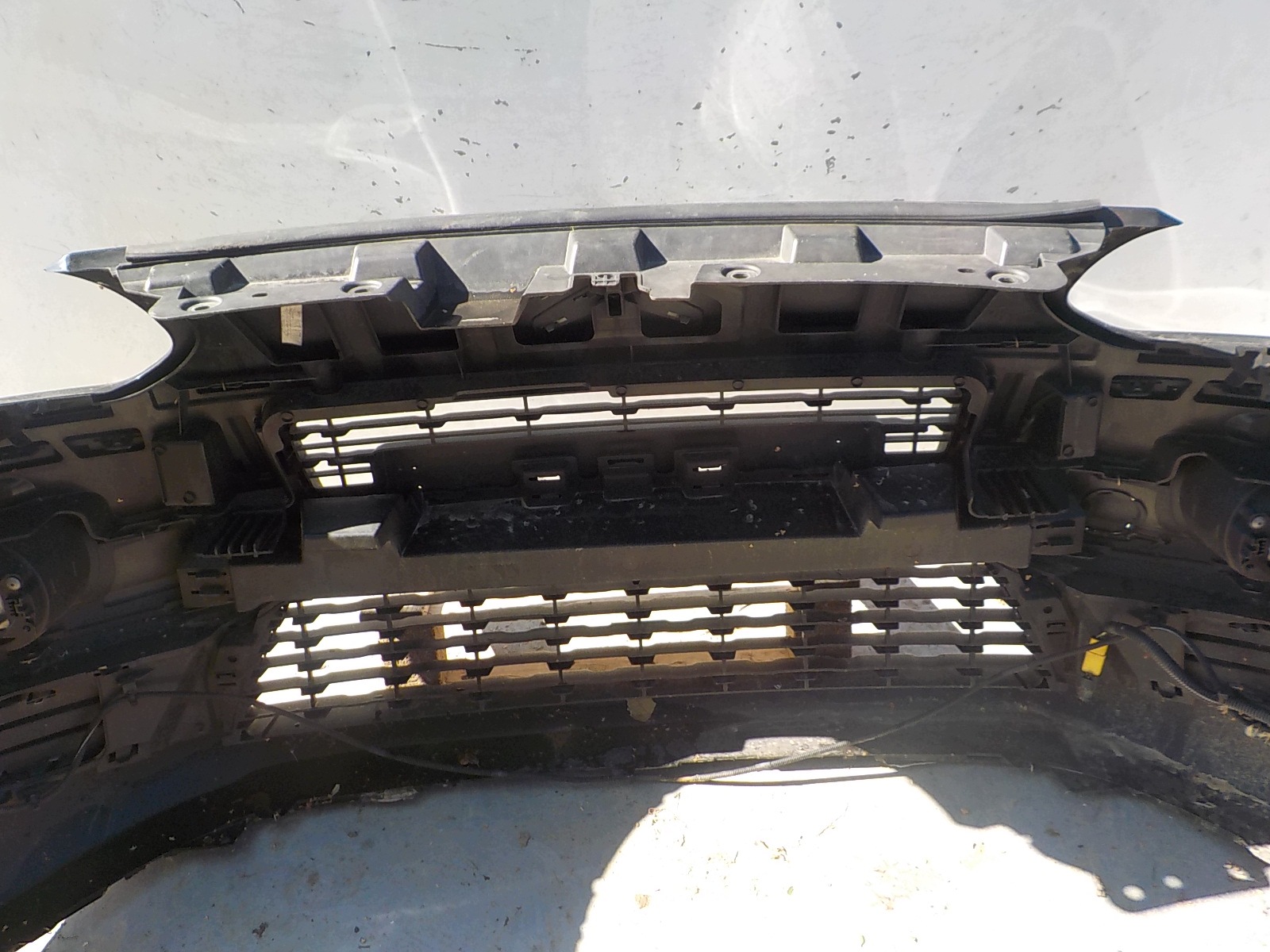 590 CITROEN C3 PICASSO nárazník předek přední
