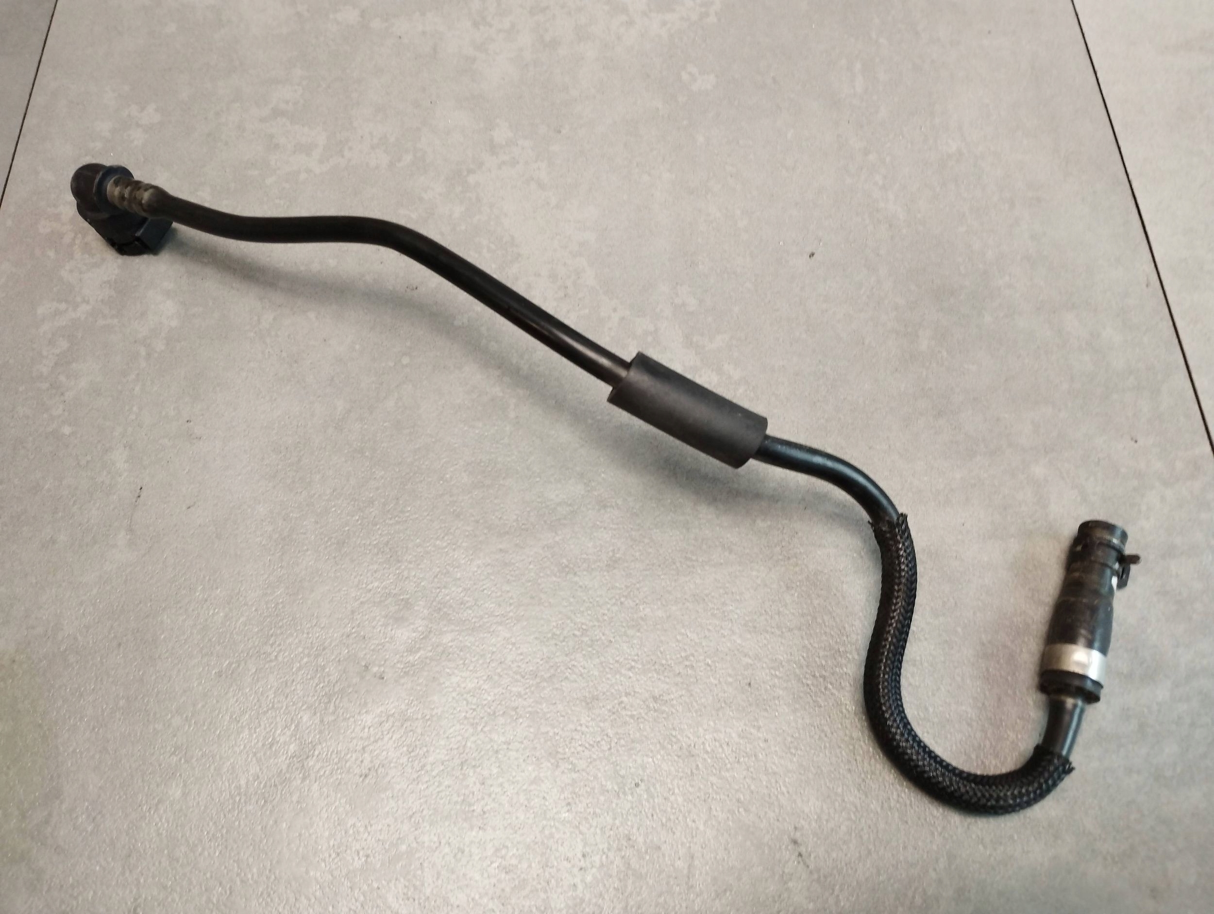 BMW 7 G11 750i wiring hose