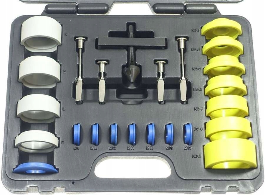 Nástroj na utesnenie hriadeľov v motore