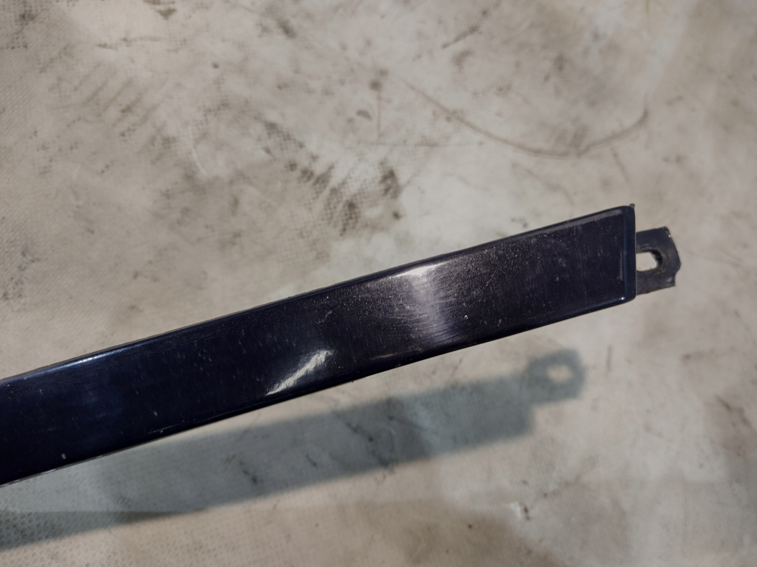 left moulding below lampe Mercedes W202 2028260177 k: 904