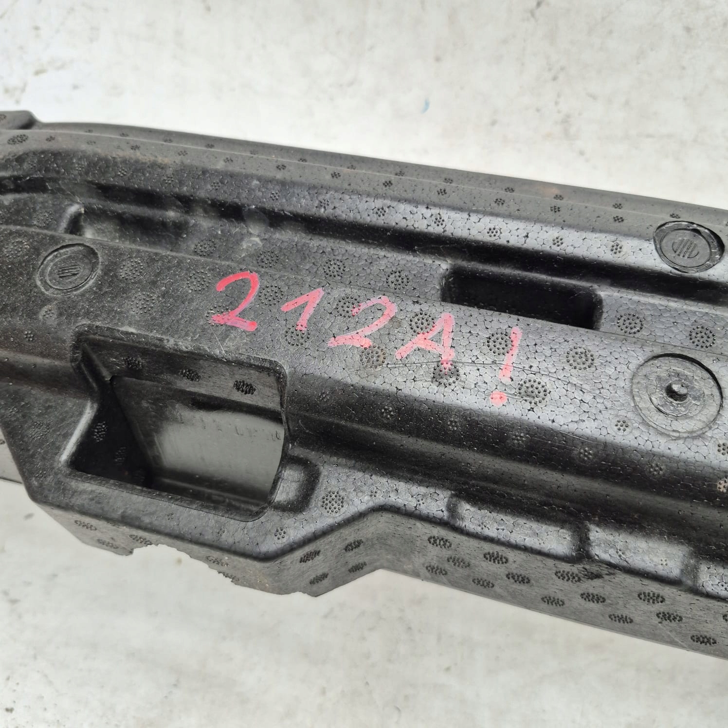 CUPRA TERRAMAR 24- ABSORBER pillar PIANKA rear part 578807695