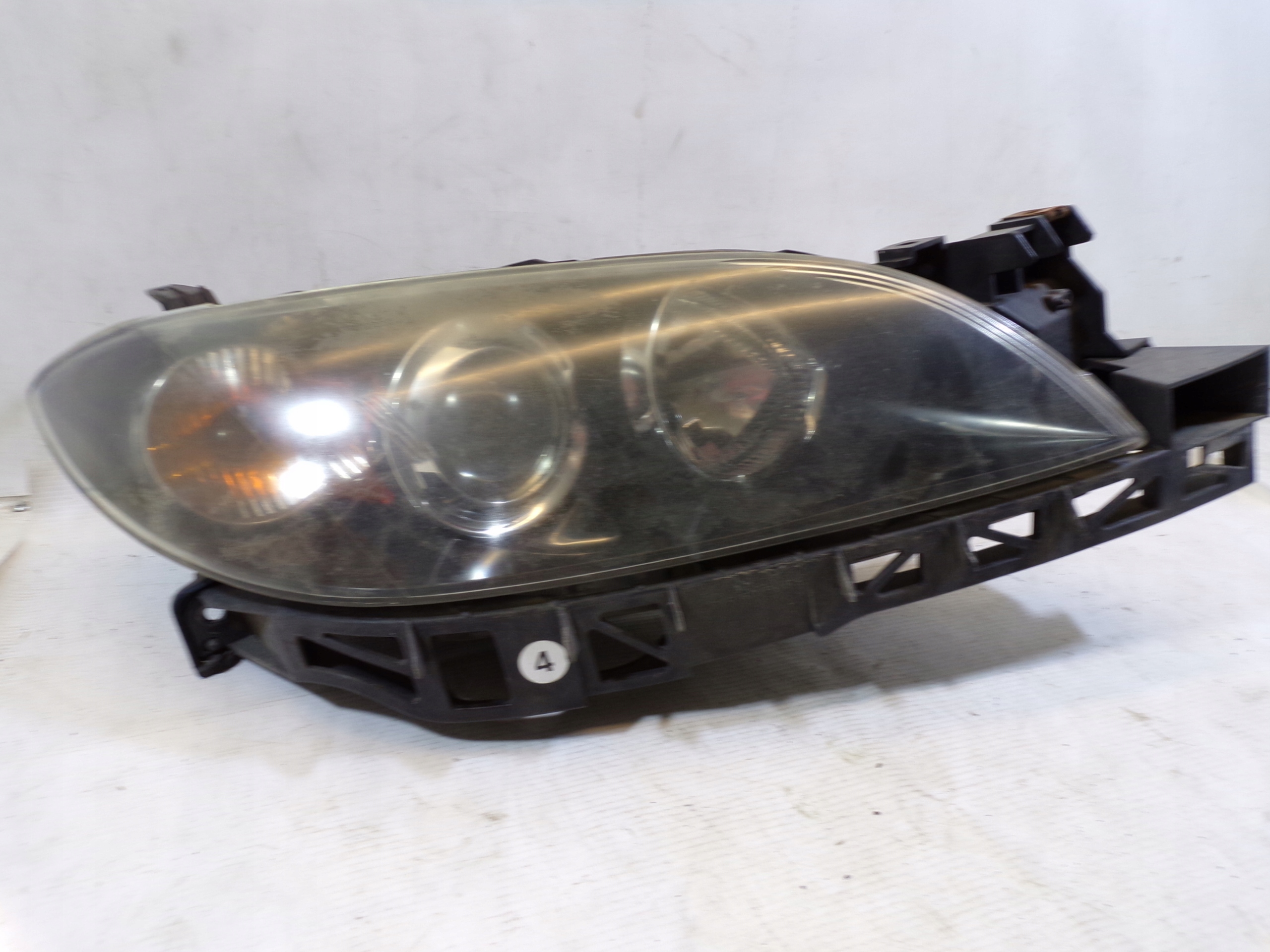 light front front right MAZDA 3 BK LIFT (2)
