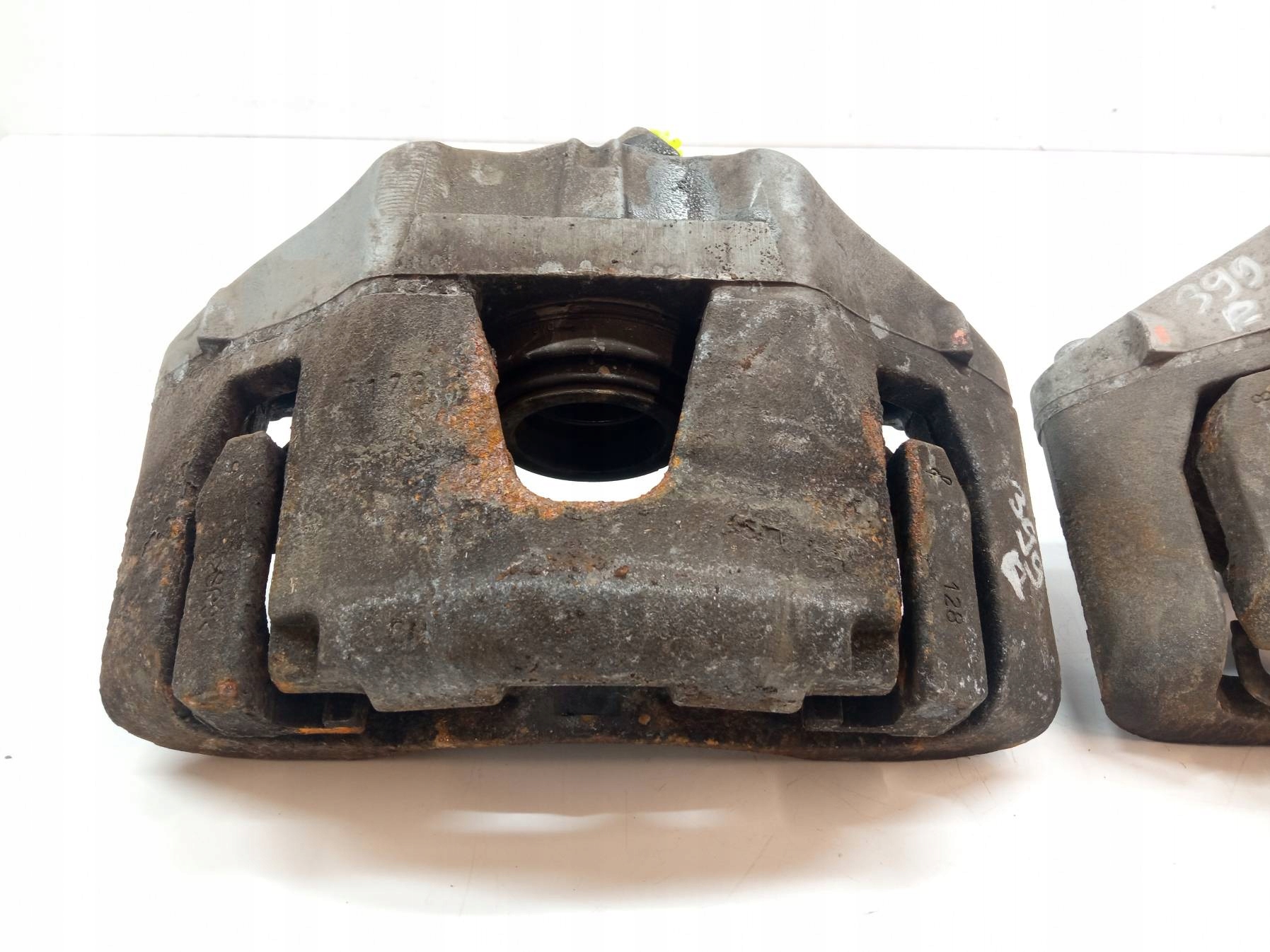 caliper brake right left front KPL 1.5 B Volvo V40 II (2012-2019)