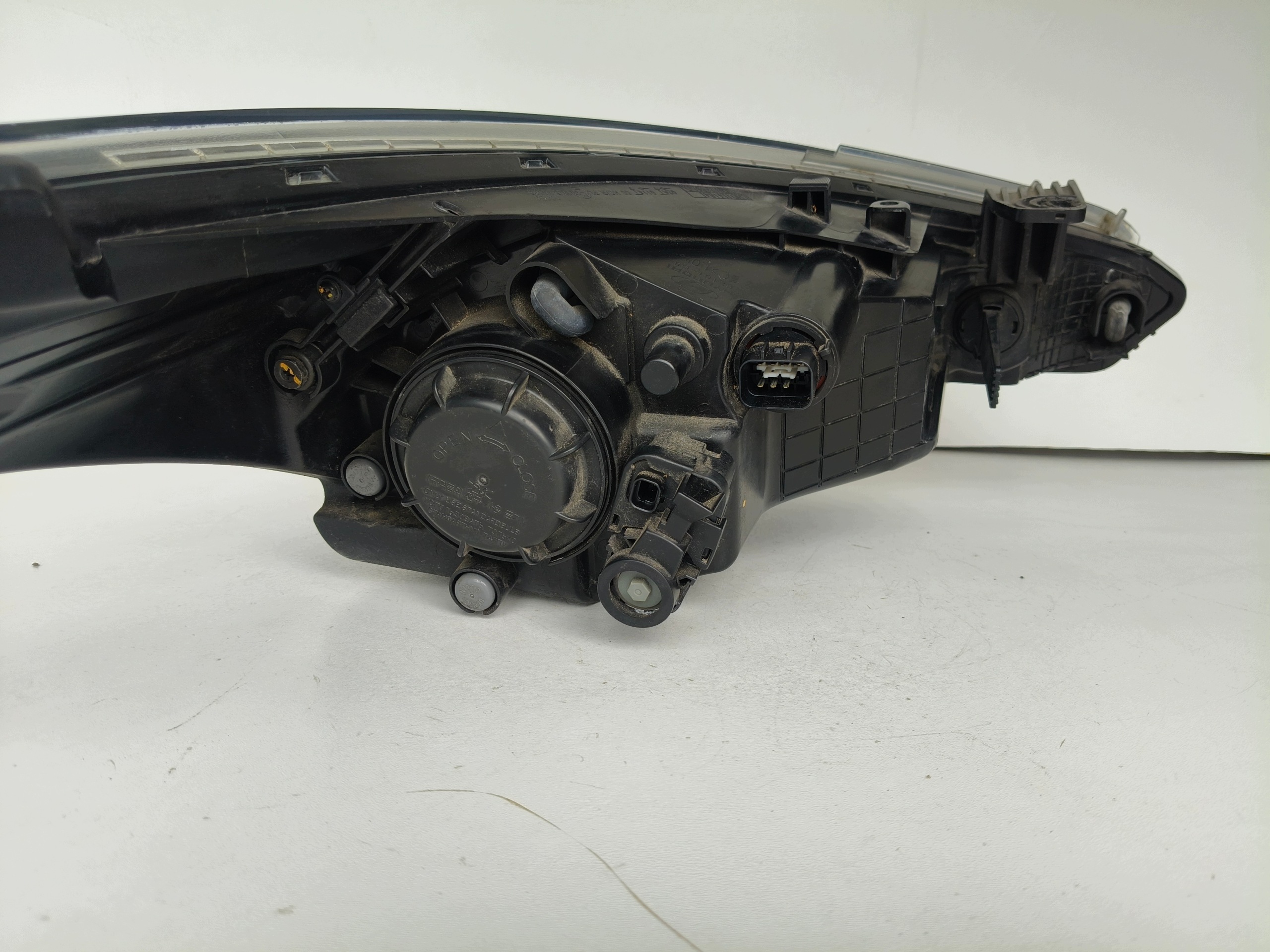light left REFLEKTOR HYUNDAI I20 II 14