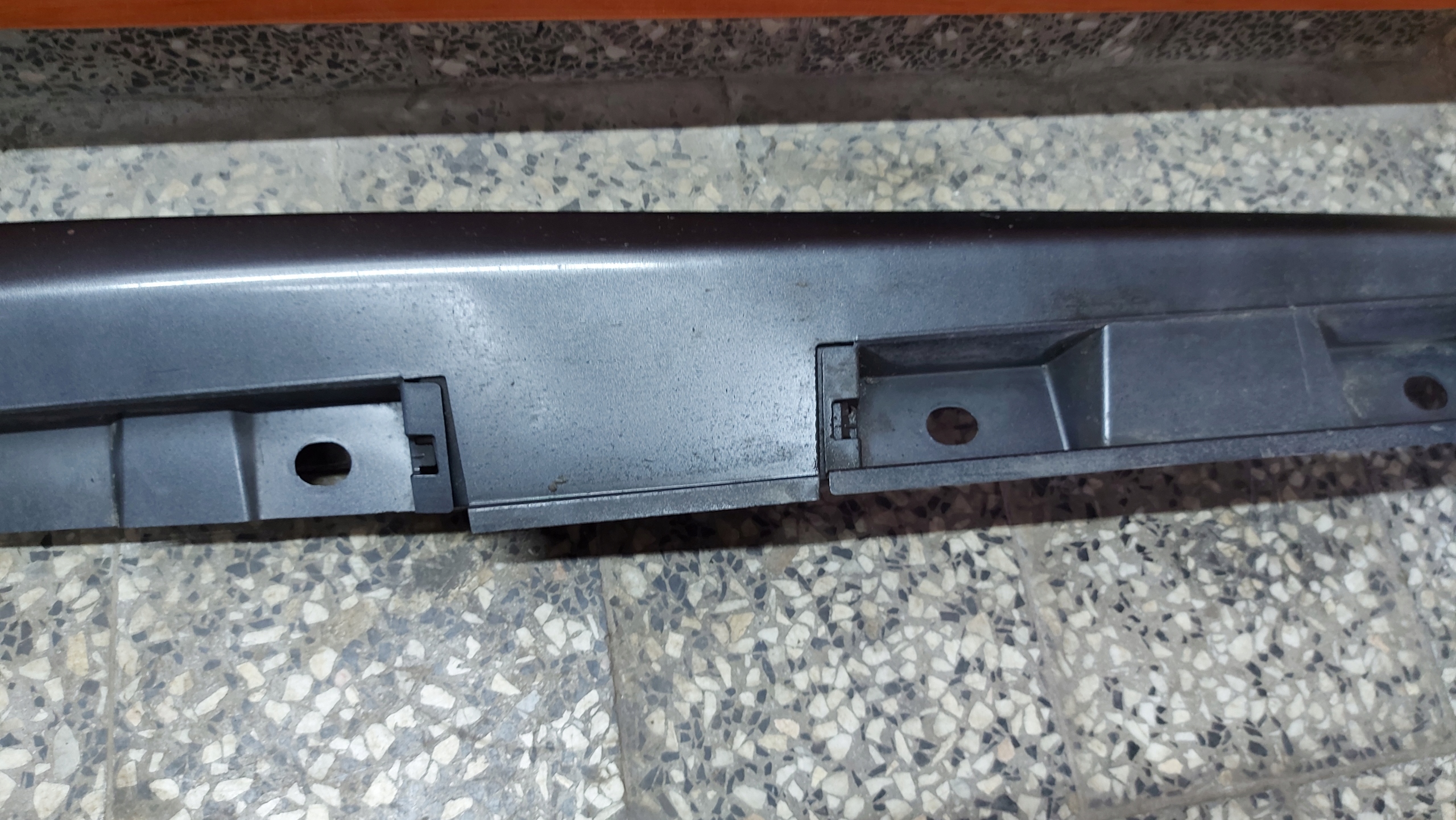 threshold moulding cap threshold right TOYOTA AVENSIS T27 15- LIFT