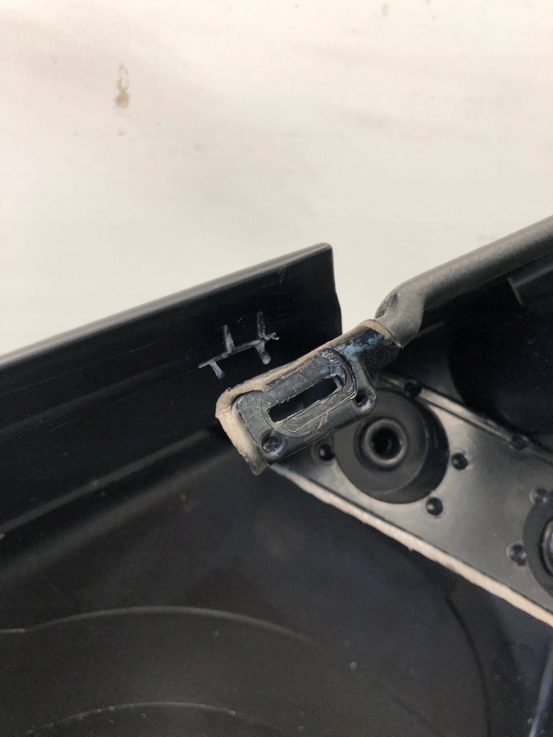 side door left rear part AUDI Q5 8R