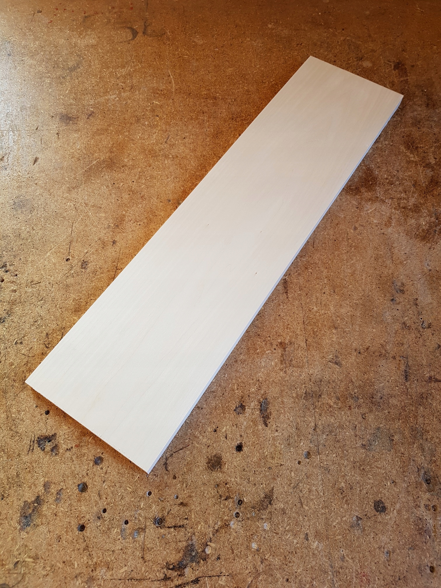 Prkénko lipové 60x20x2cm dřevo socha ikony lípa