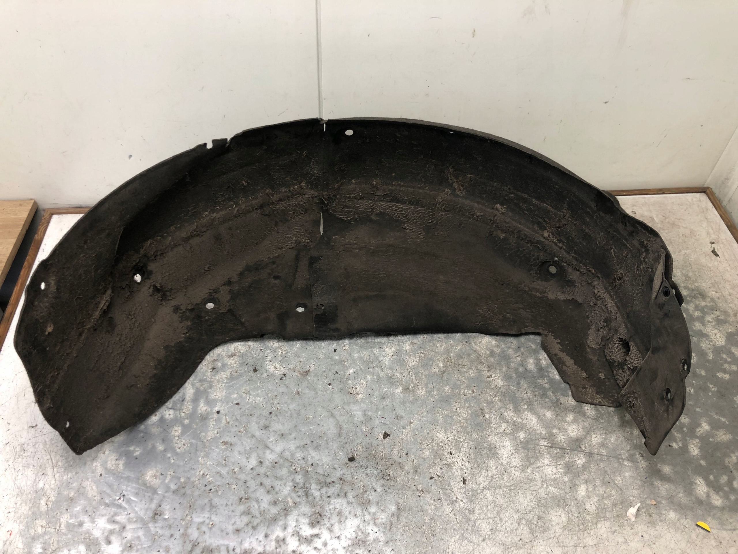 RENAULT TALISMAN sedan complete mudguard right rear part