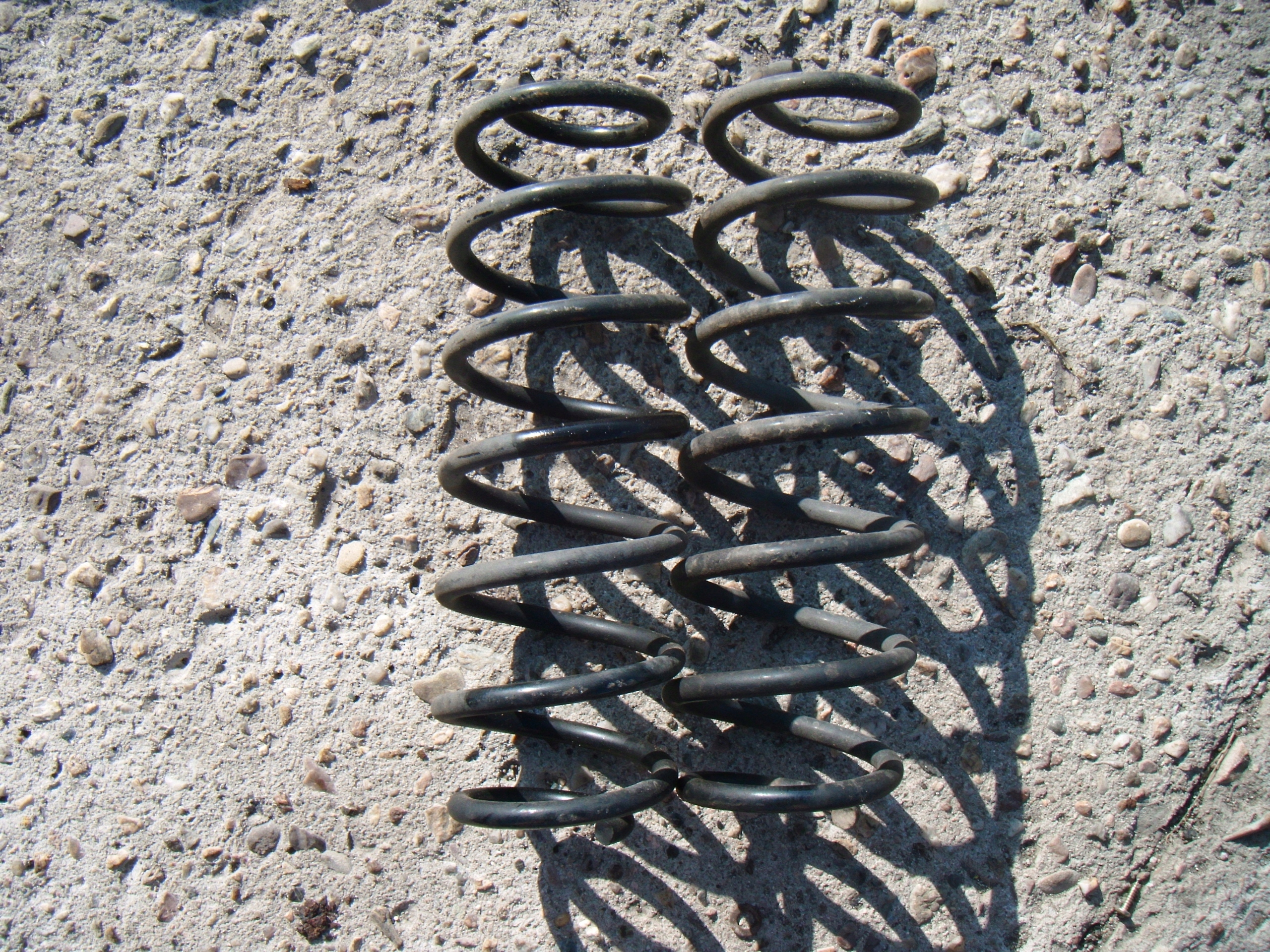 AUDI A3 8L FL LZ9W SPRĘŻYNY TYŁ KOMPLET