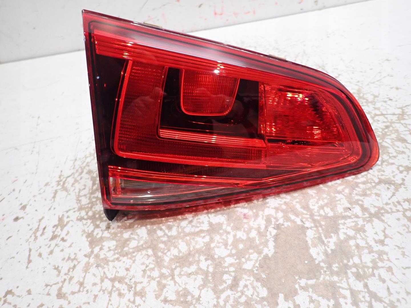 light rear part rear left VW GOLF VII HB 2012- 5G0945093AE