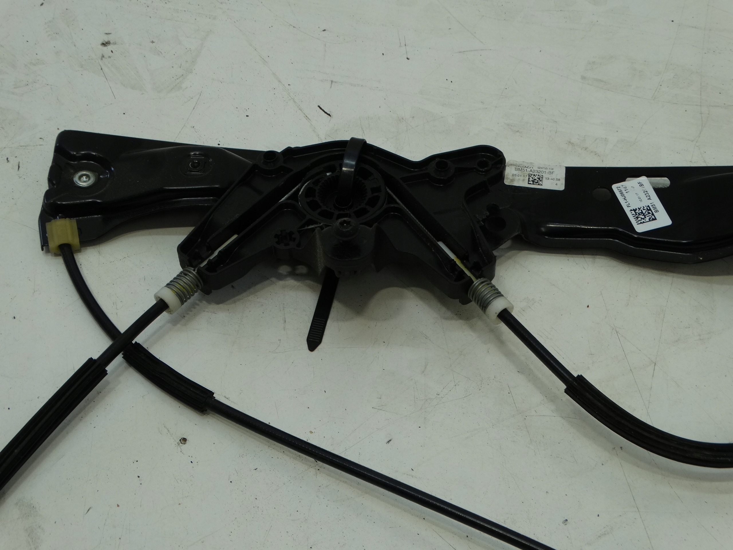 window regulator left front FORD FOCUS MK3 10-18R. BM51-A23201-BF